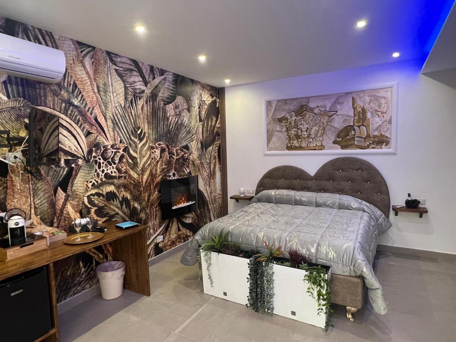 King Room with Mountain View