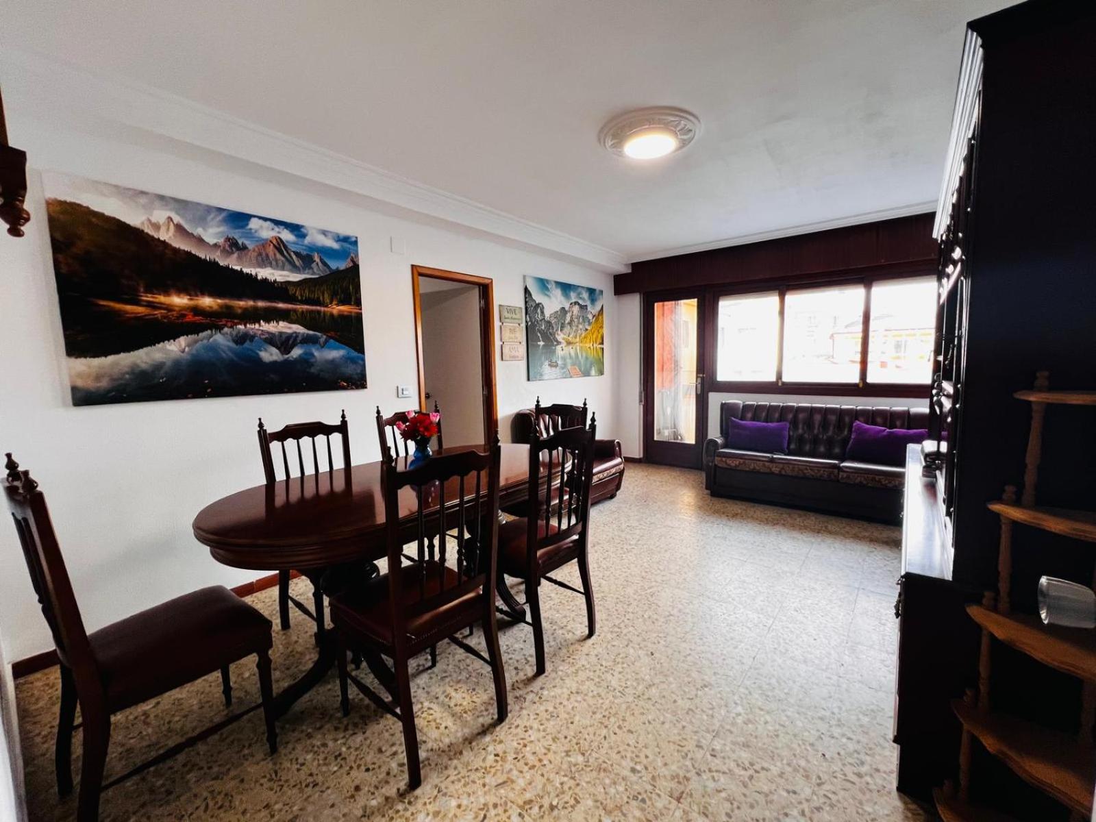 Apartment photo 3