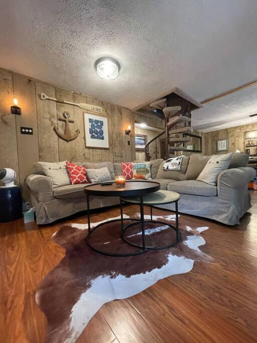 Four-Bedroom House photo 1