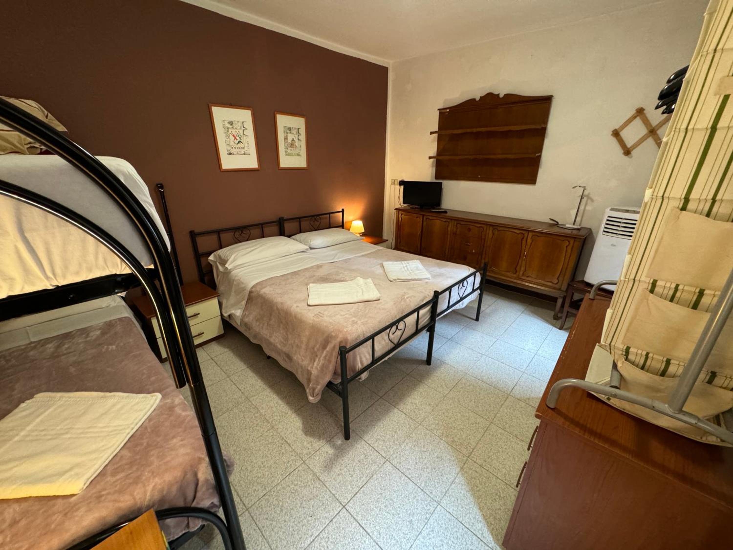 Deluxe Quadruple Room photo 1