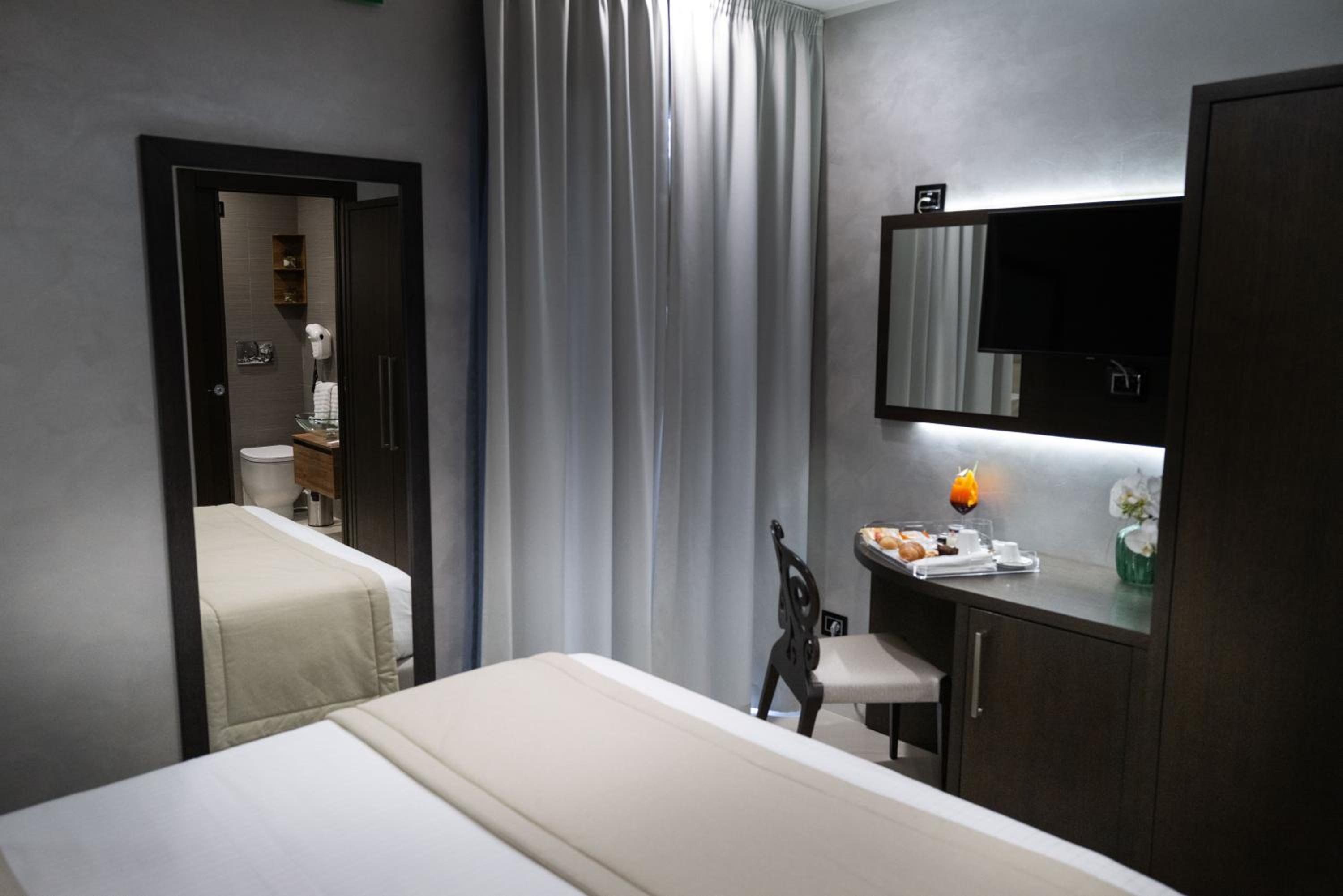 Small Double Room