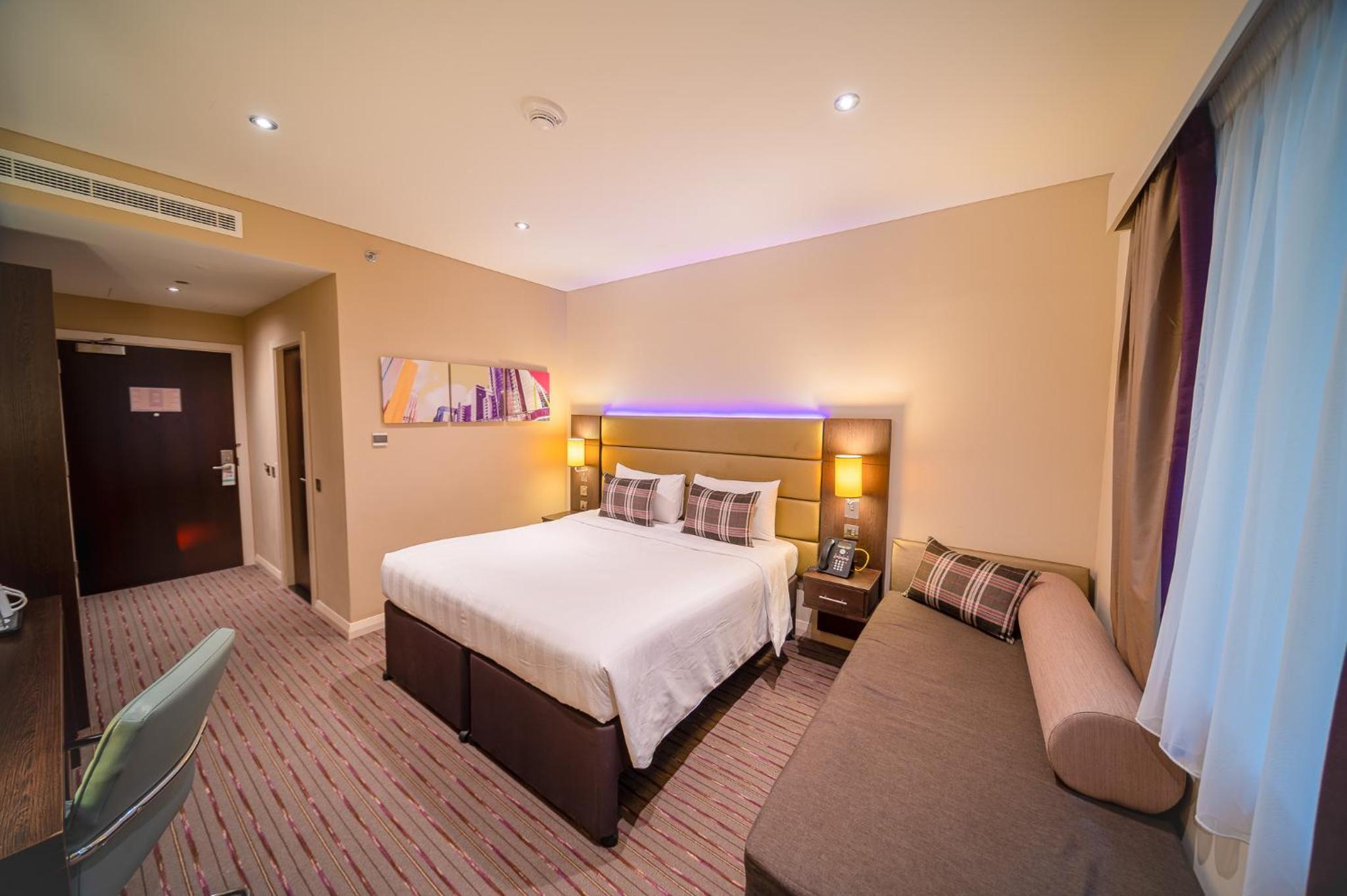 Non-Smoking - Double Room - Photo 5