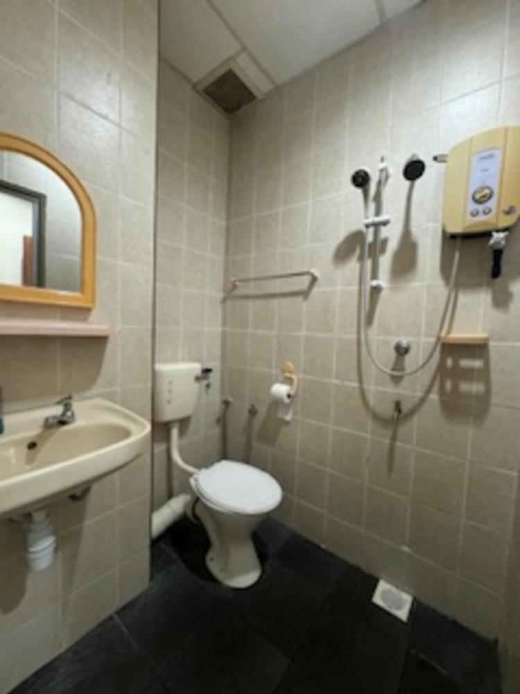 Deluxe King Room photo 2