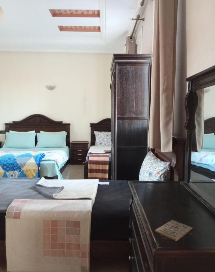 Quadruple Room With Private Bathroom photo 2