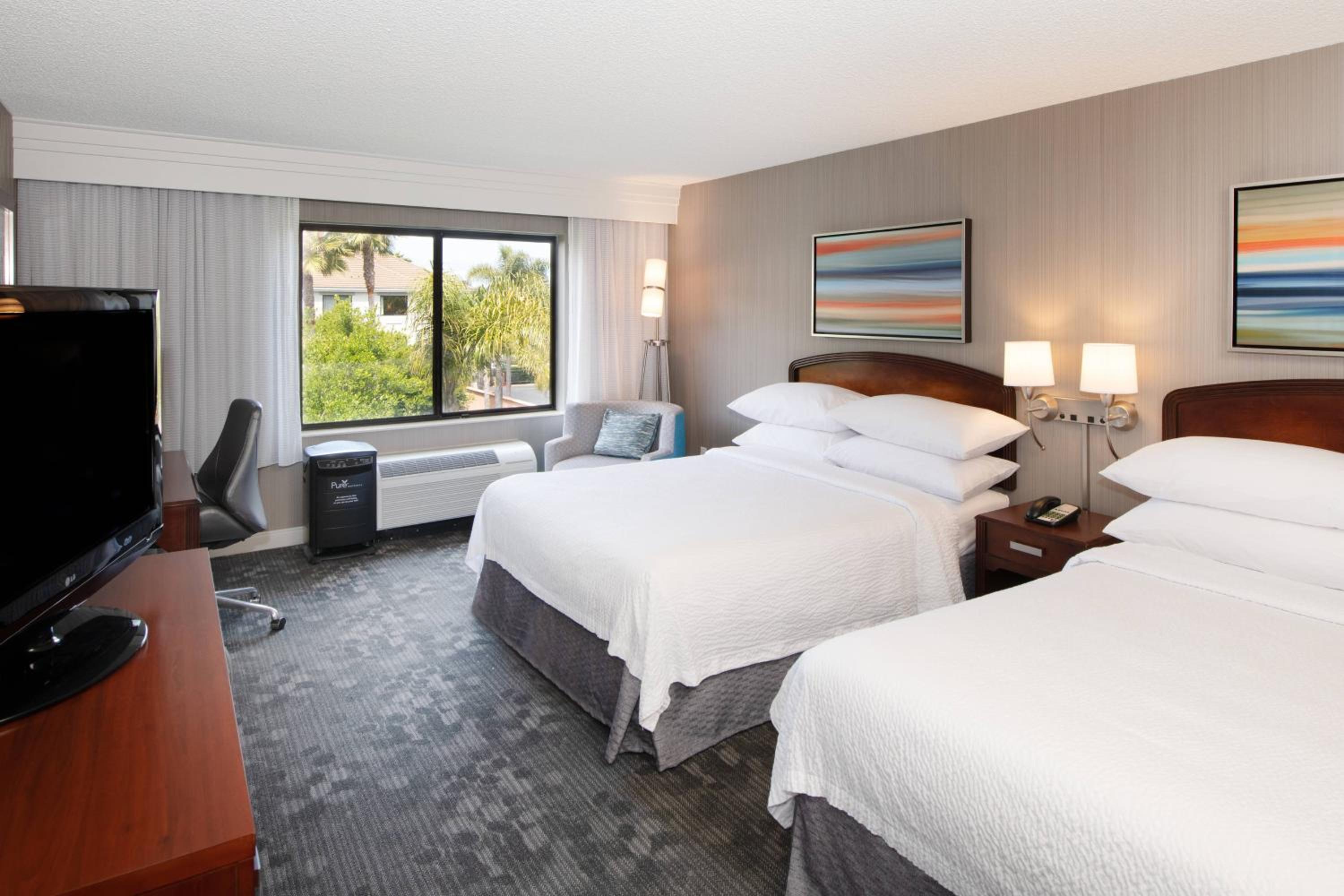 Allergy Friendly Queen Room with Two Queen Beds photo 3