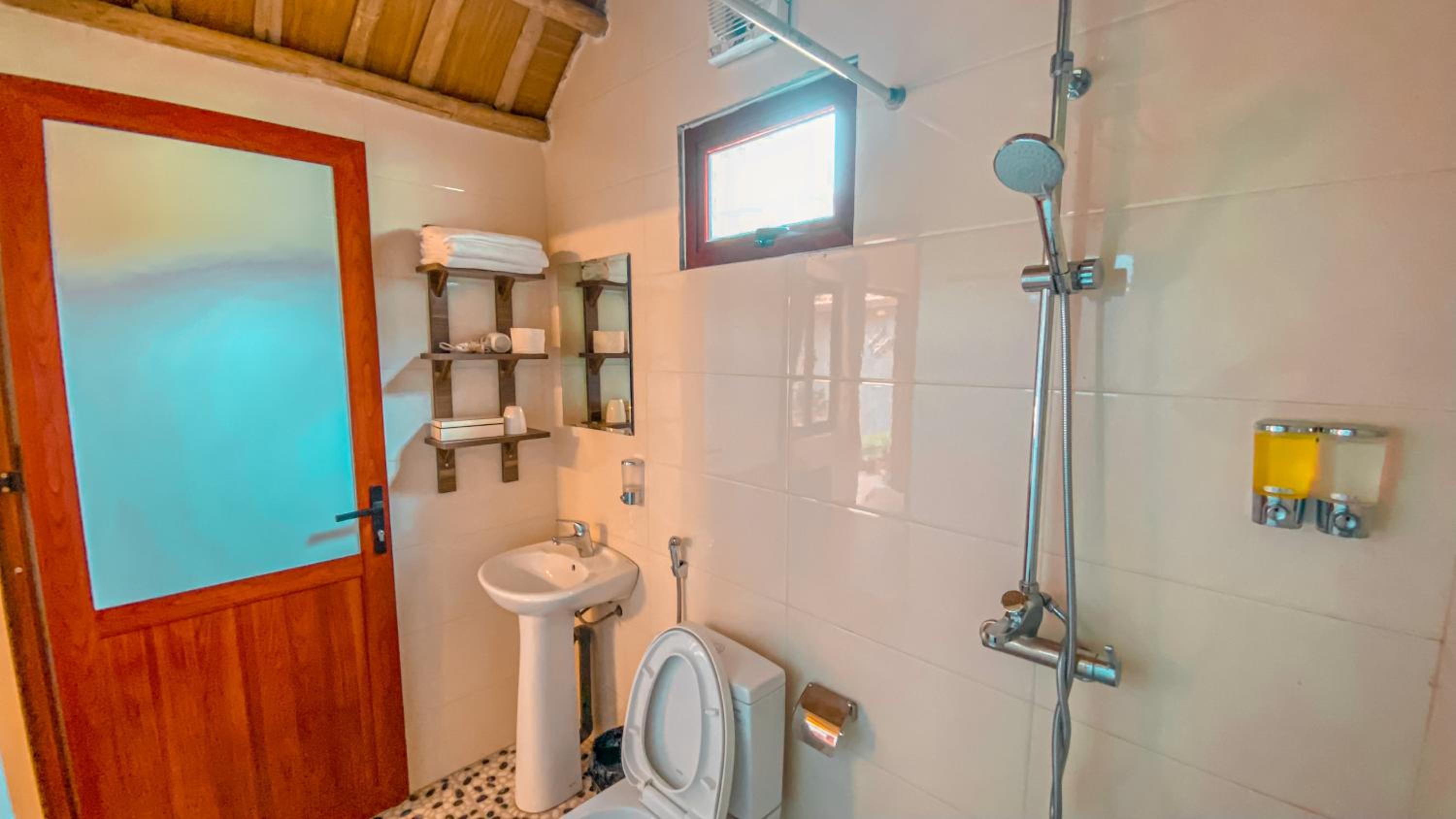 Double Room with Patio photo 3