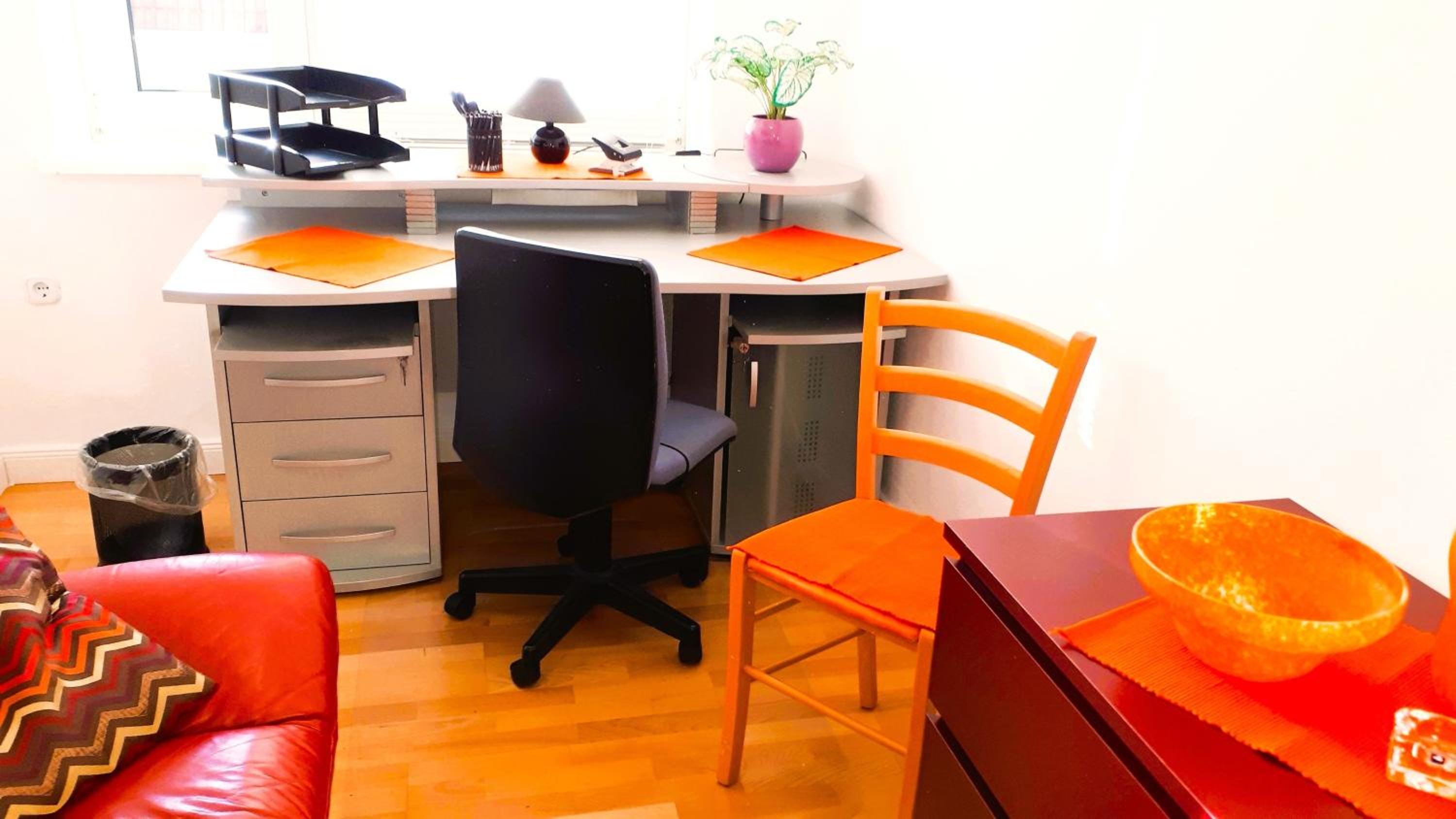 Apartment photo 2