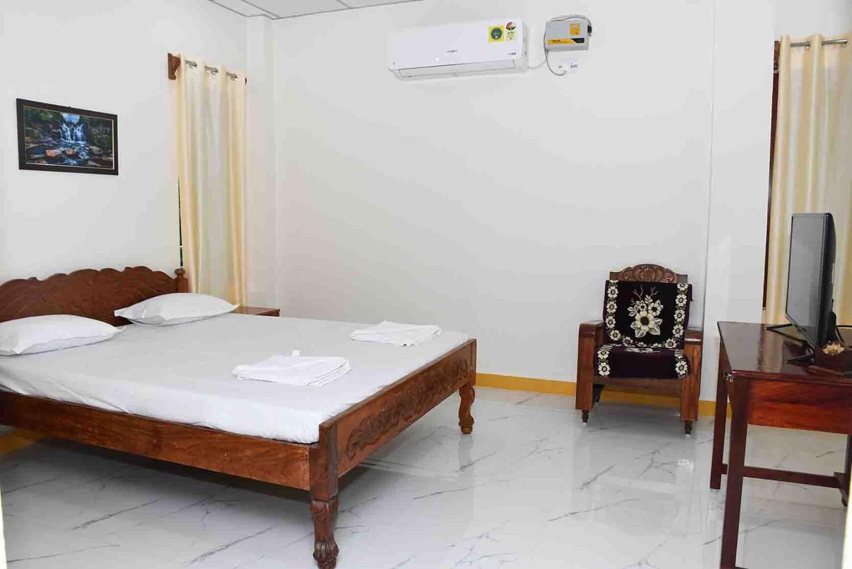 Deluxe Double Room photo 3