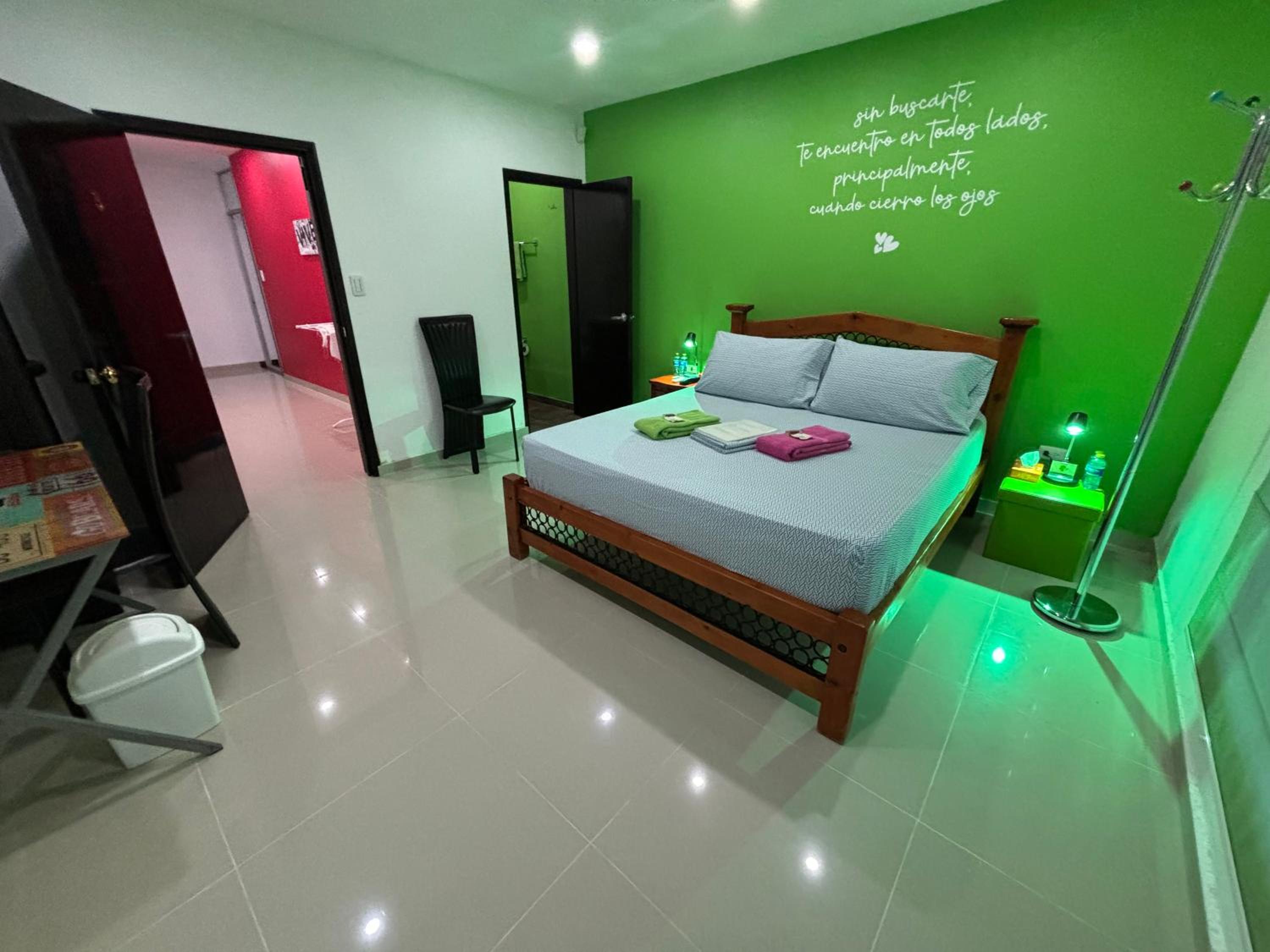 Deluxe Queen Room photo 1