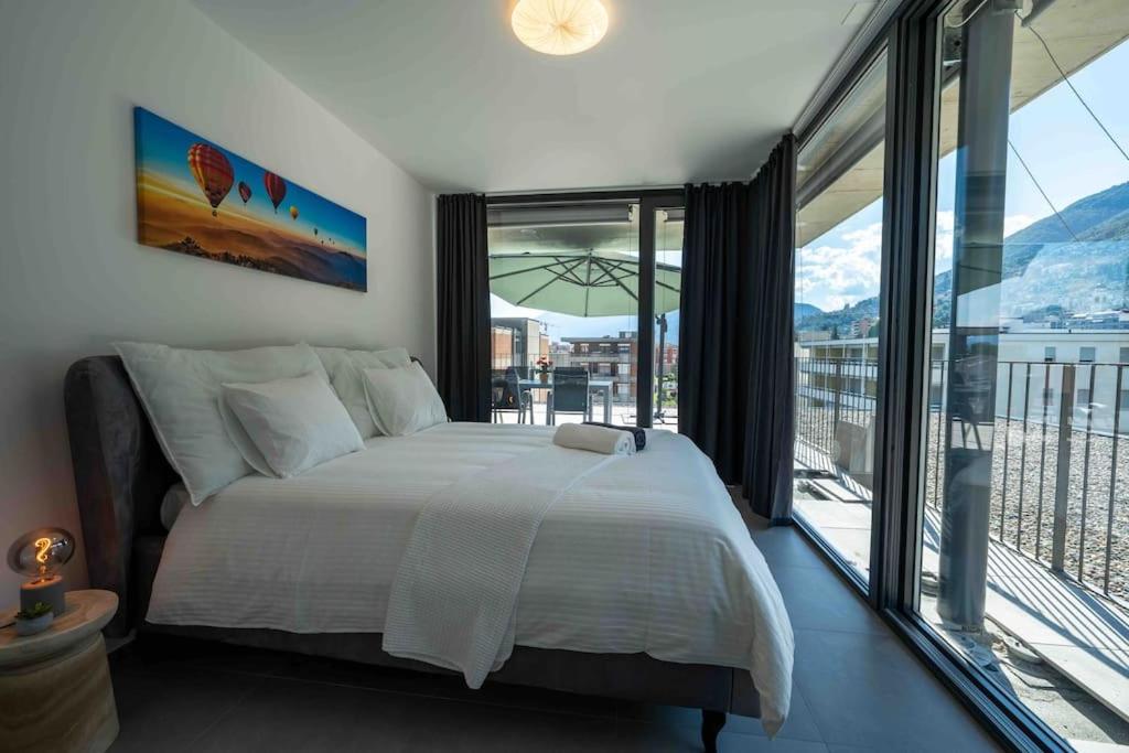 One-bedroom Loft Apartment  photo 2