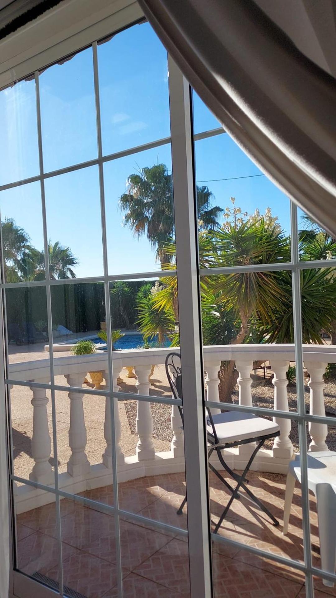 Villa de Tres Habitaciones