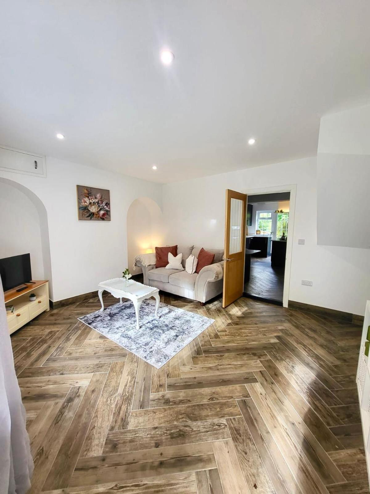 Two-Bedroom House photo 1