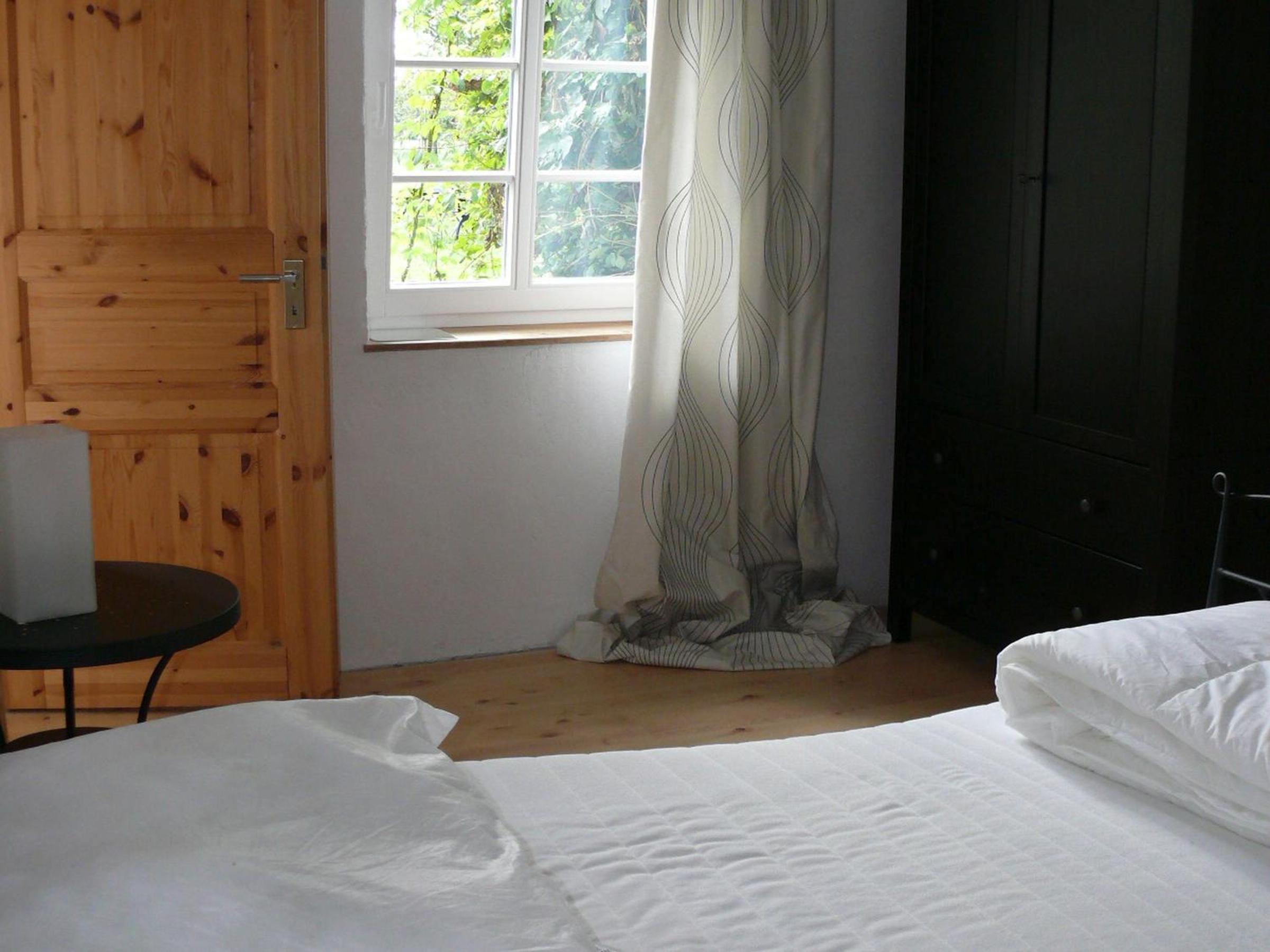 Two-Bedroom Deluxe Apartment with Garden View photo 2