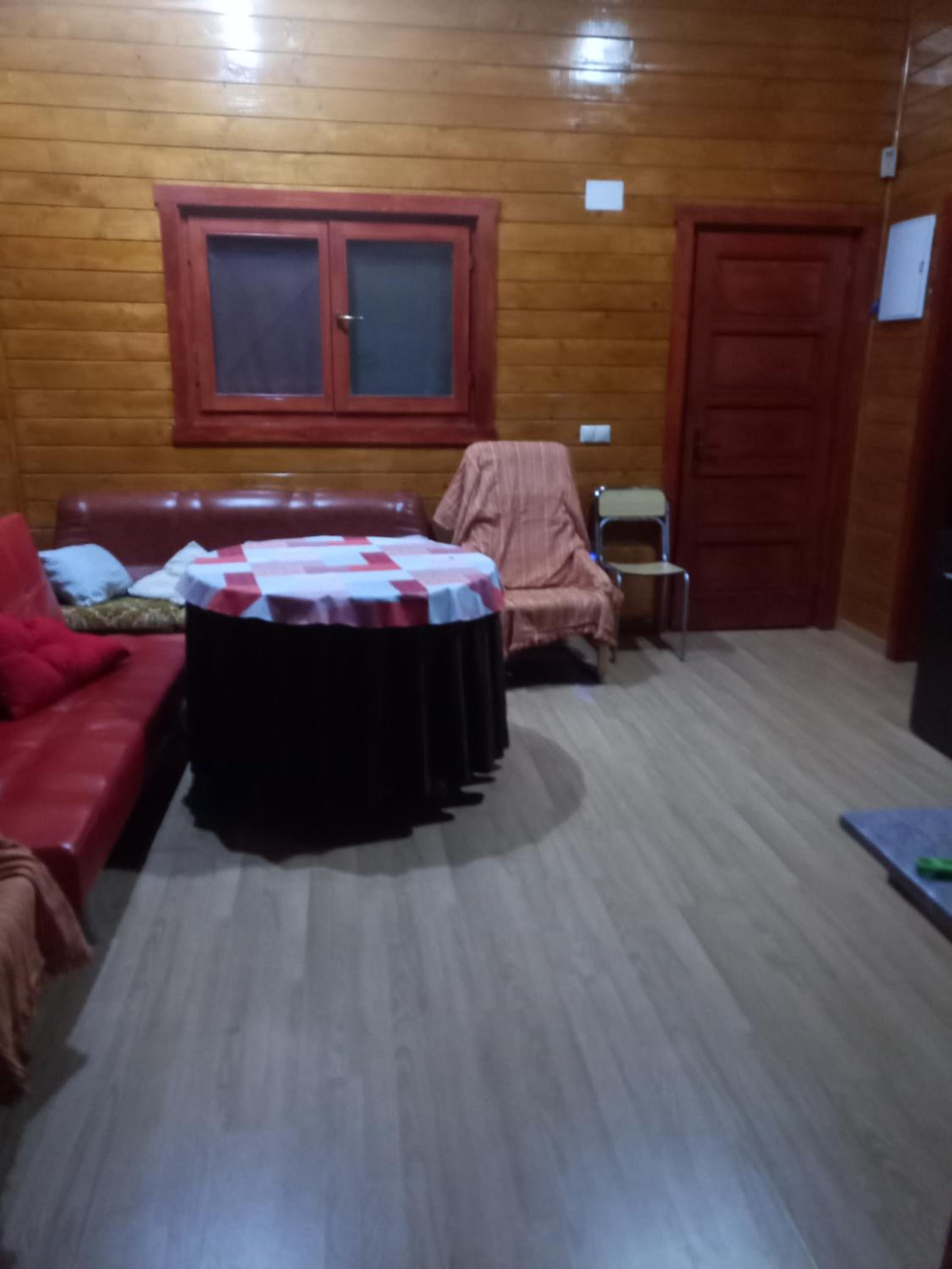 Casa de tres habitaciones