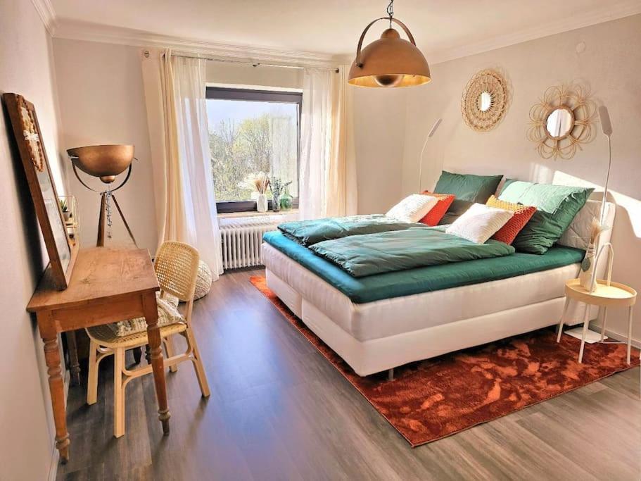 One-Bedroom Apartment with Balcony photo 1