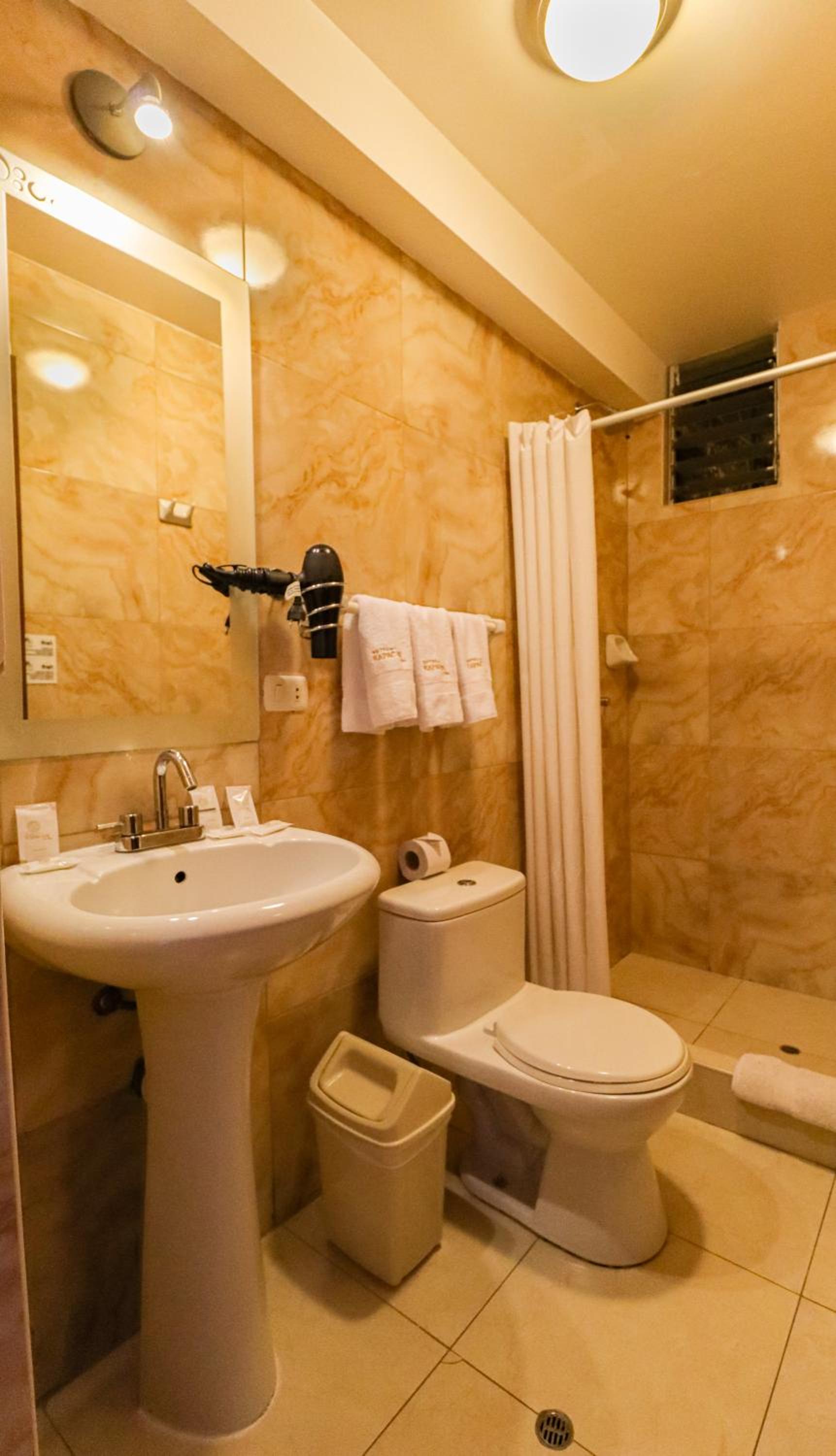 Standard Quadruple Room photo 2