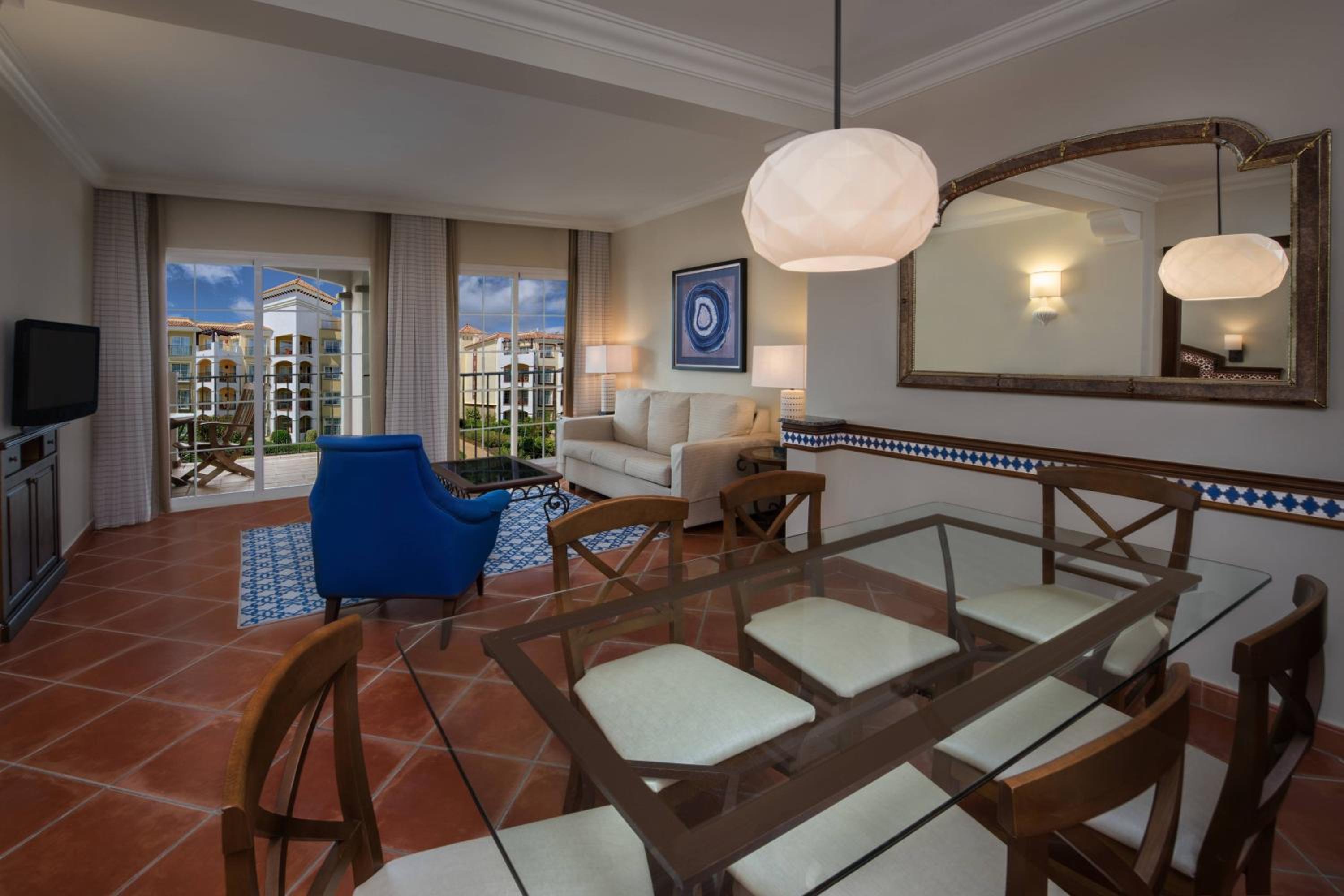 Apartamento de dos habitaciones con balcón