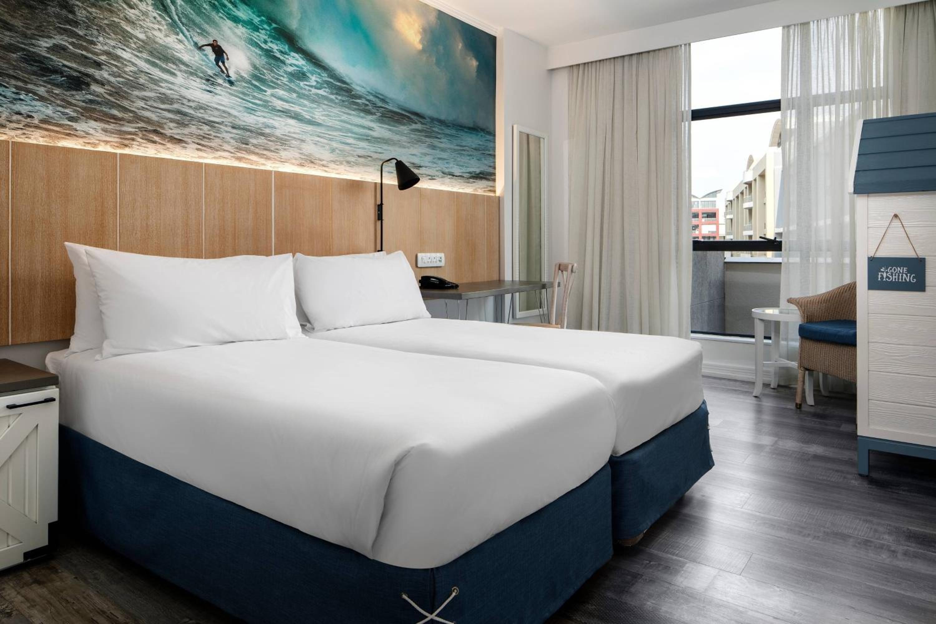Standard Twin Room - Photo 5