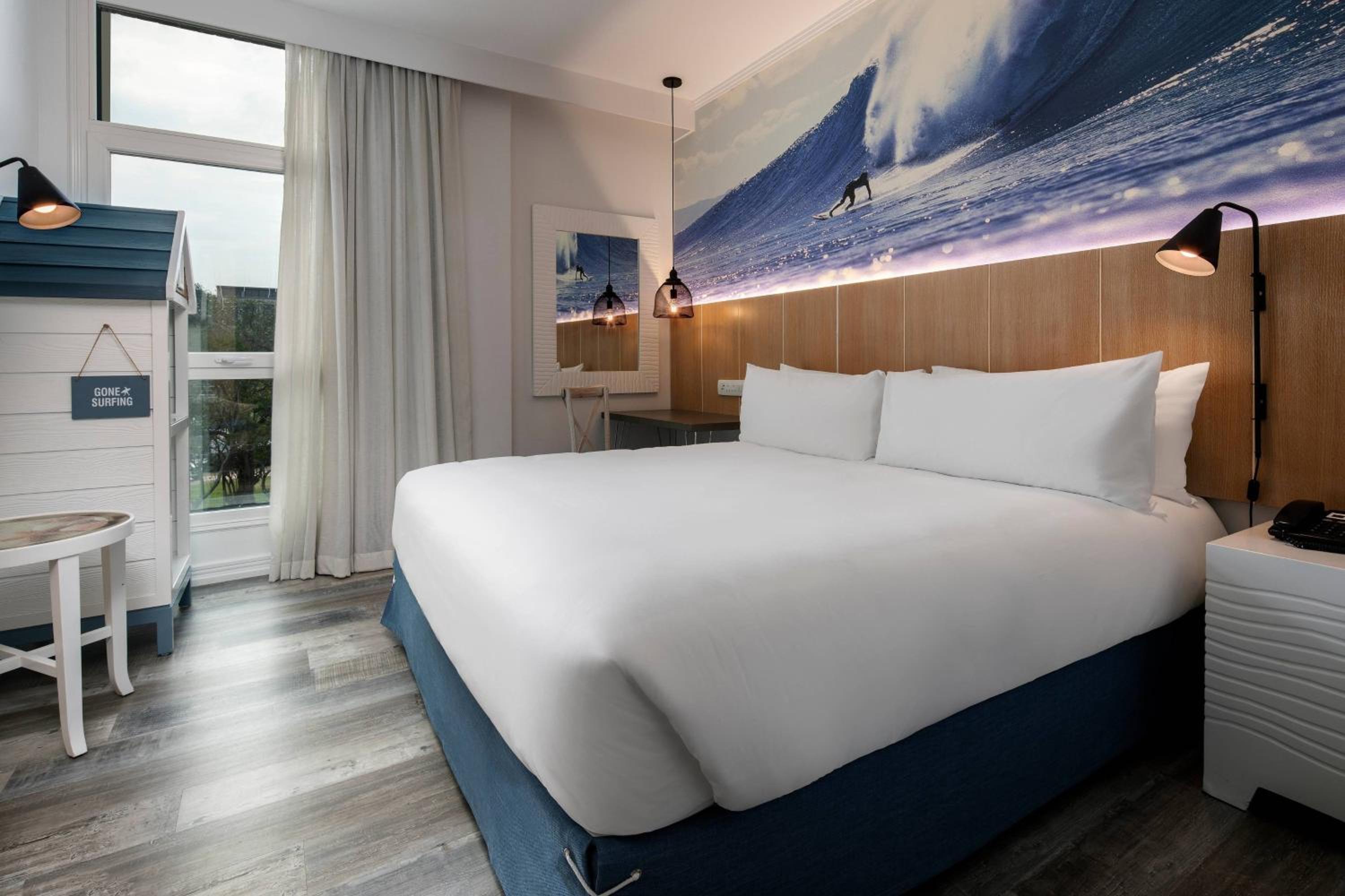 Standard King Room - Photo 1