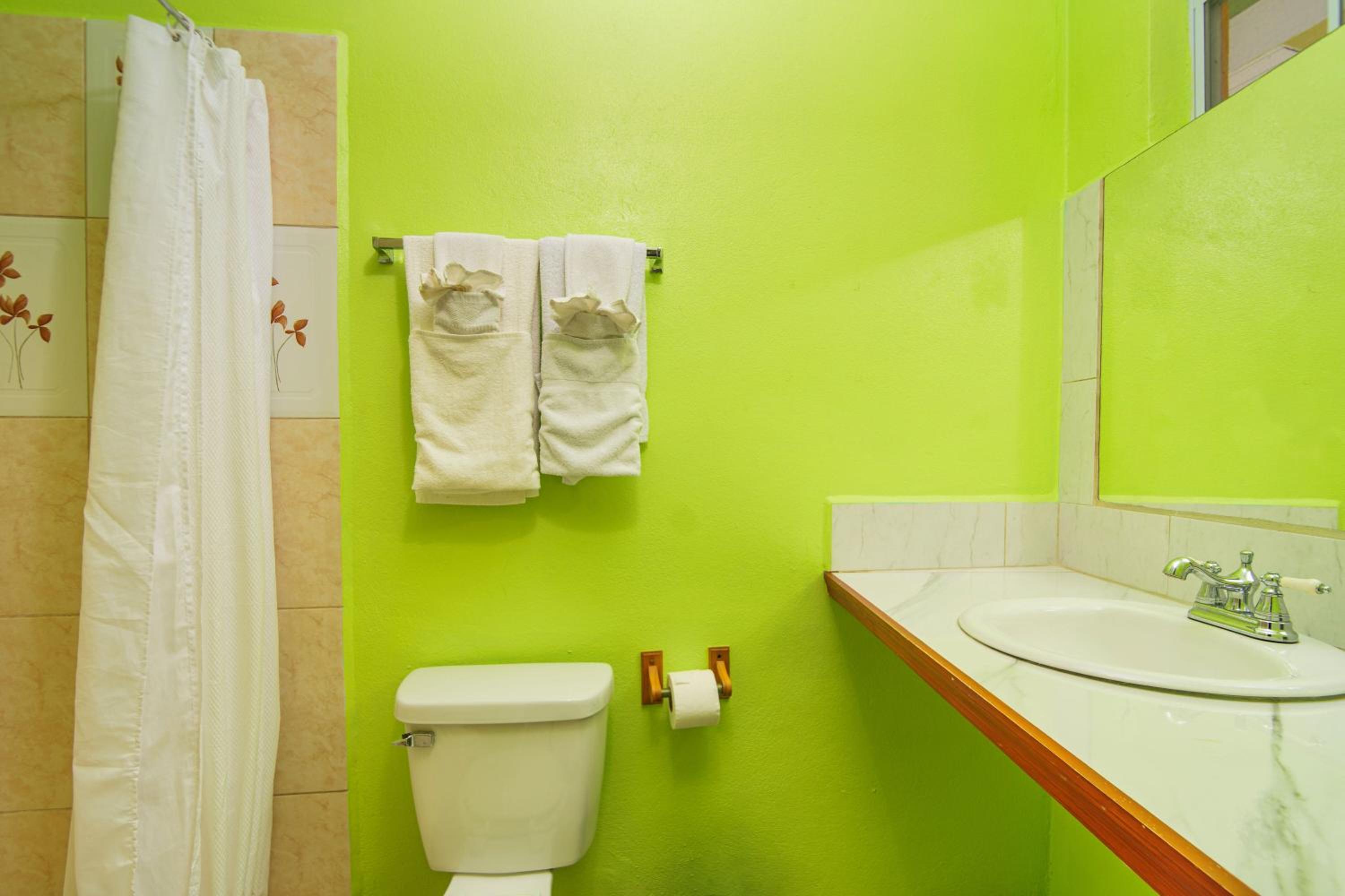 Deluxe Double Room with Balcony and Sea View photo 2
