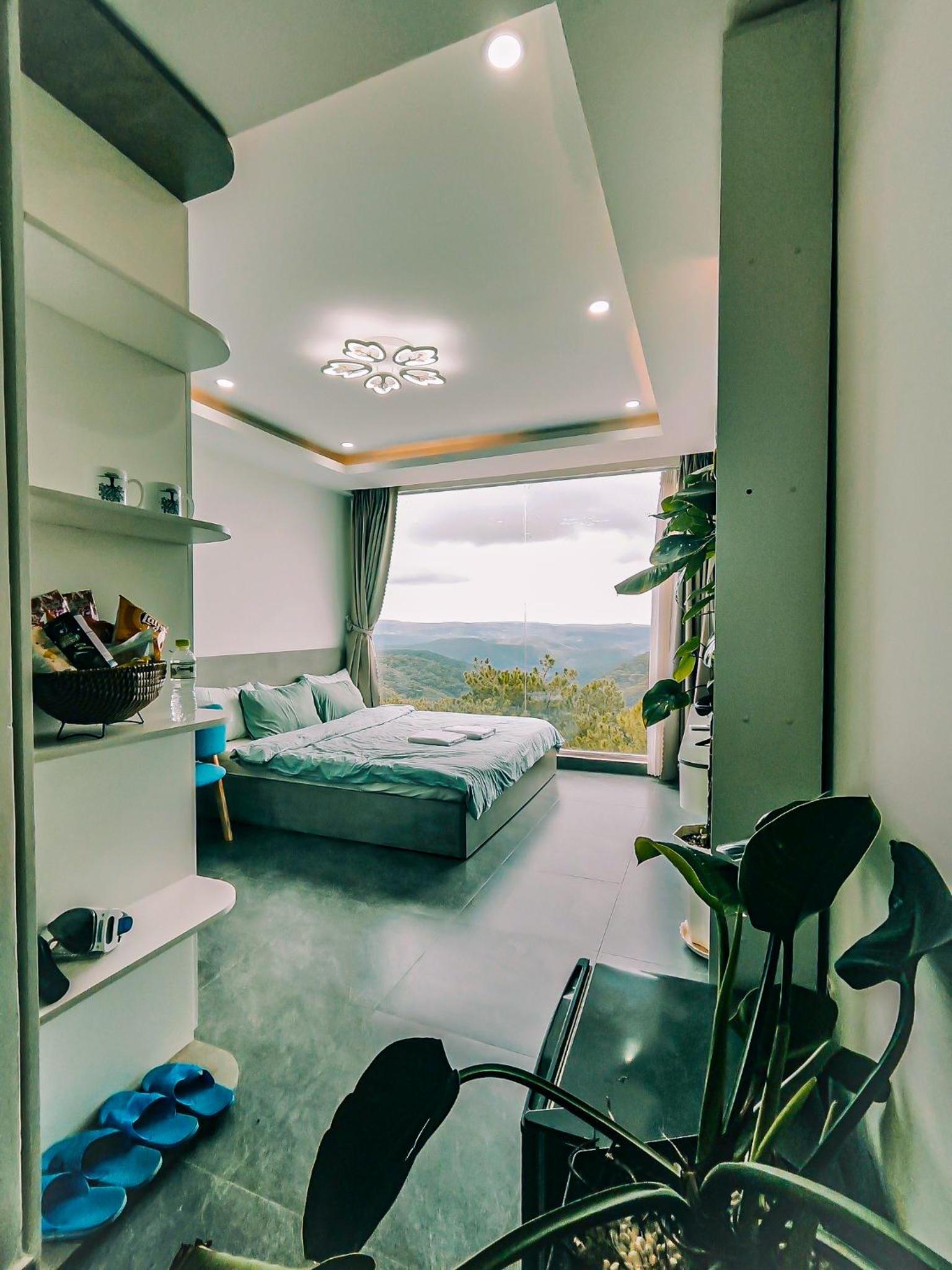 Deluxe Triple Room photo 3