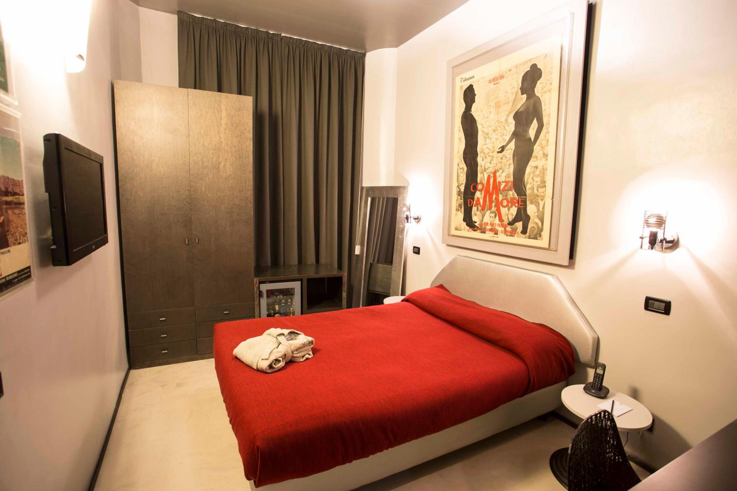 Deluxe Single Room photo 2