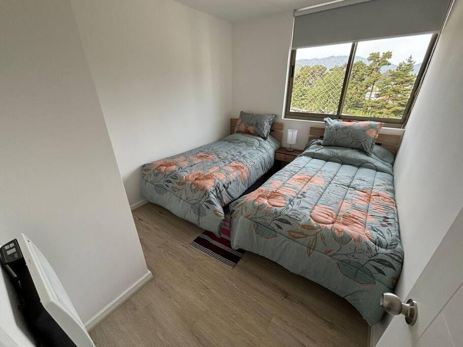 Three-Bedroom Apartment photo 1