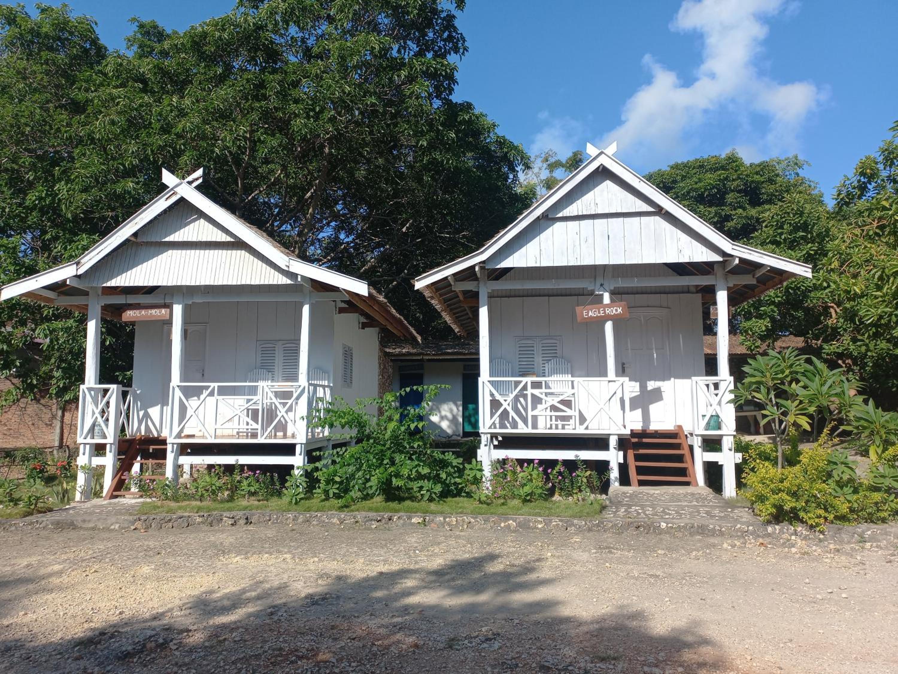 En Suite Bungalow - Photo 4