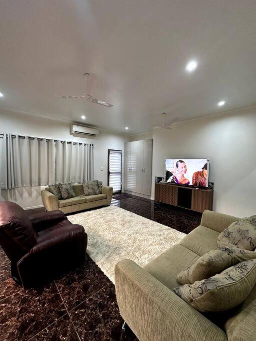 Four-Bedroom Holiday Home