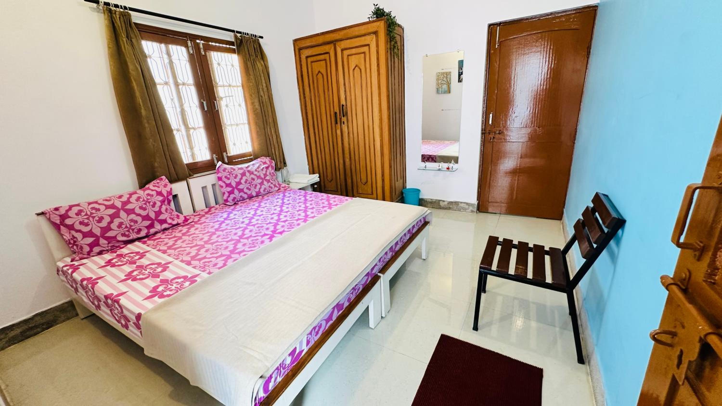 Double or Twin Room photo 1