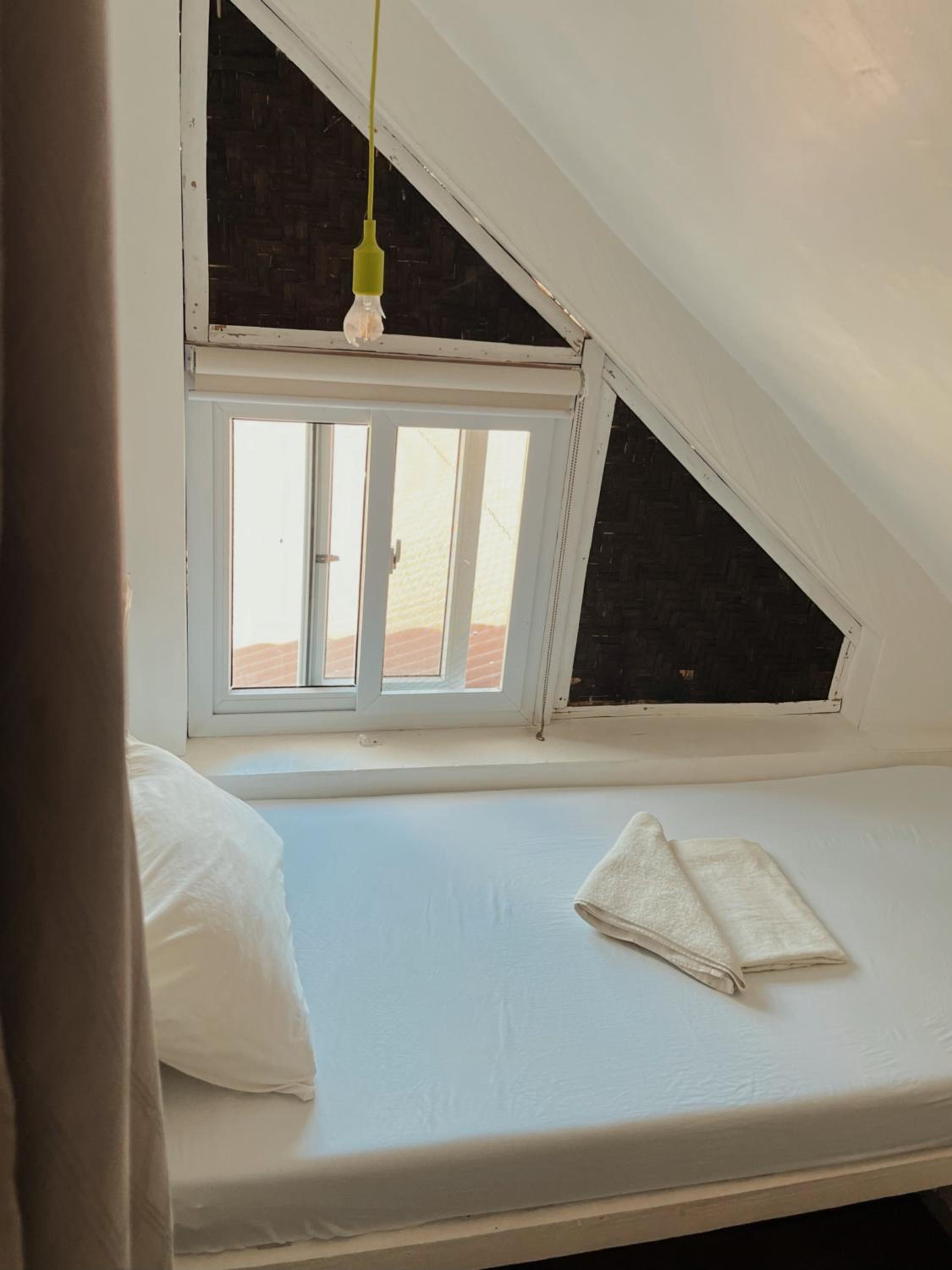 Single Room with Shared Toilet photo 1