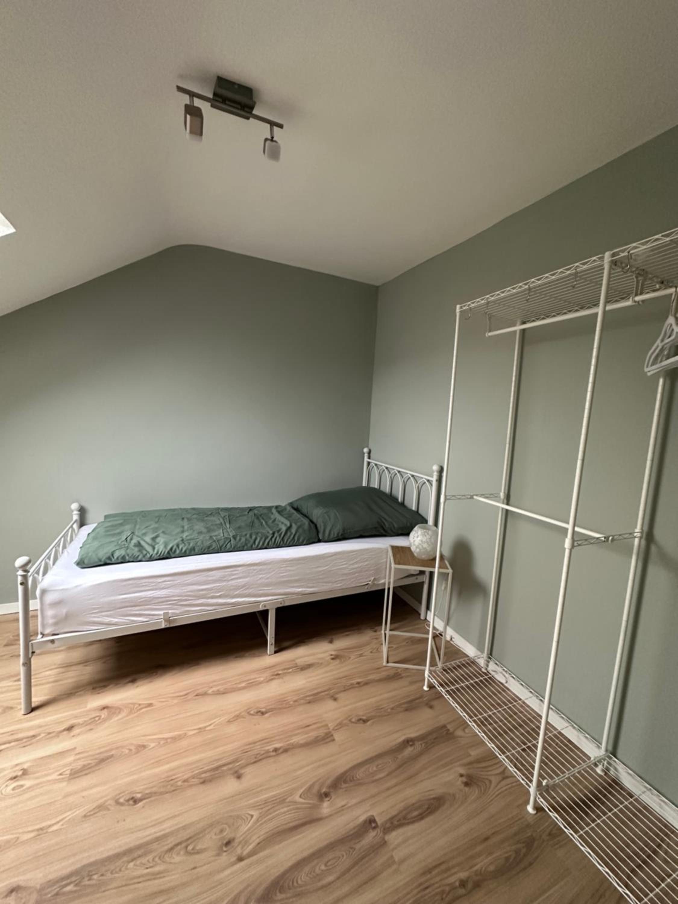 Four-Bedroom House photo 3