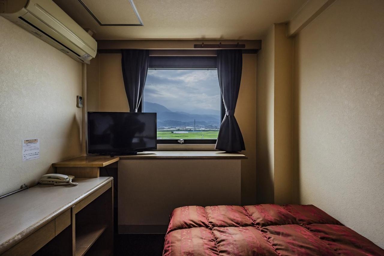 Single Room - Non-Smoking