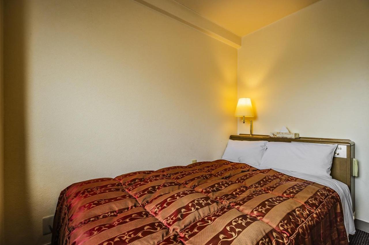 Economy Double Room - Non-Smoking photo 2
