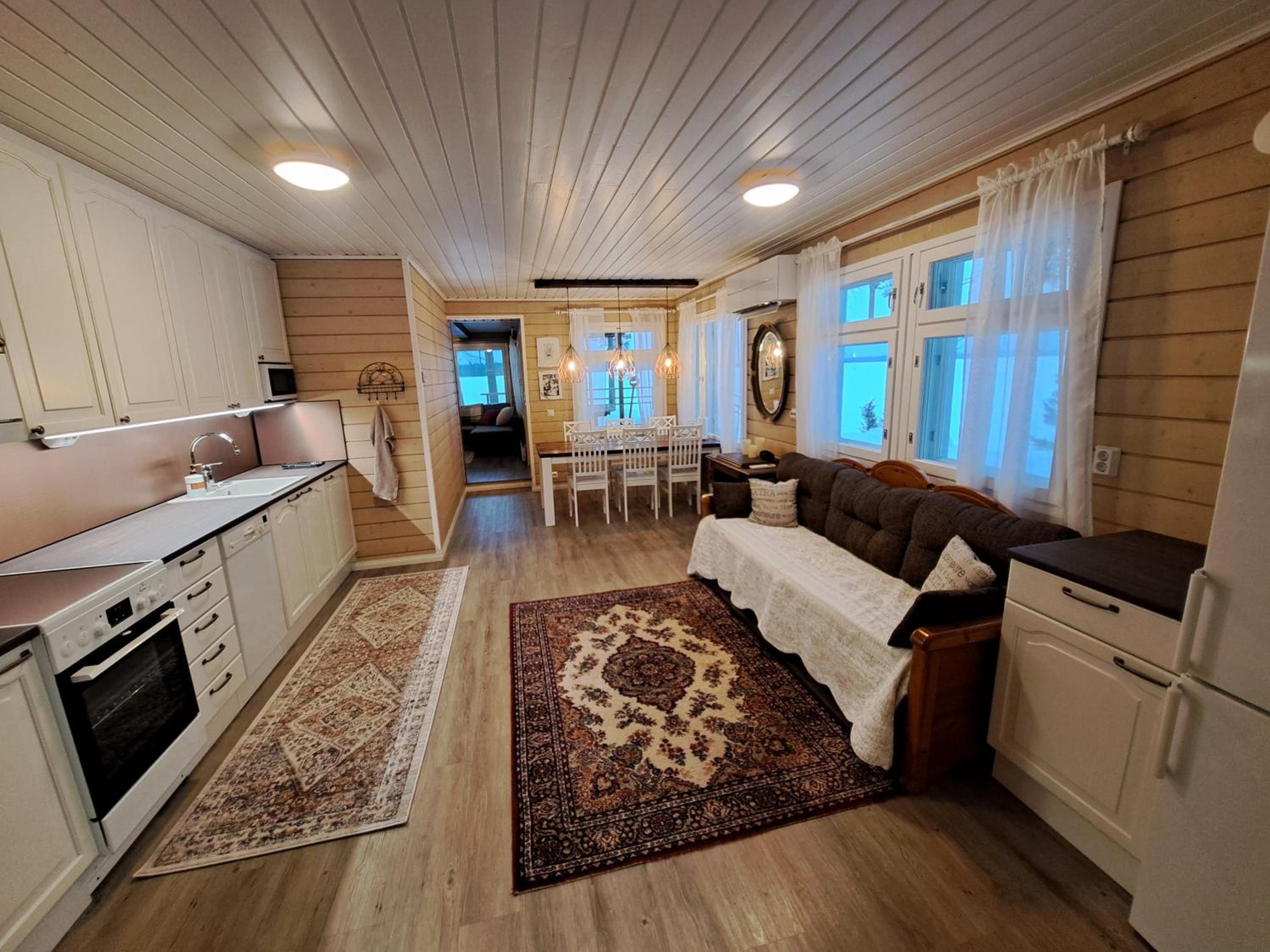 Superior Chalet photo 2