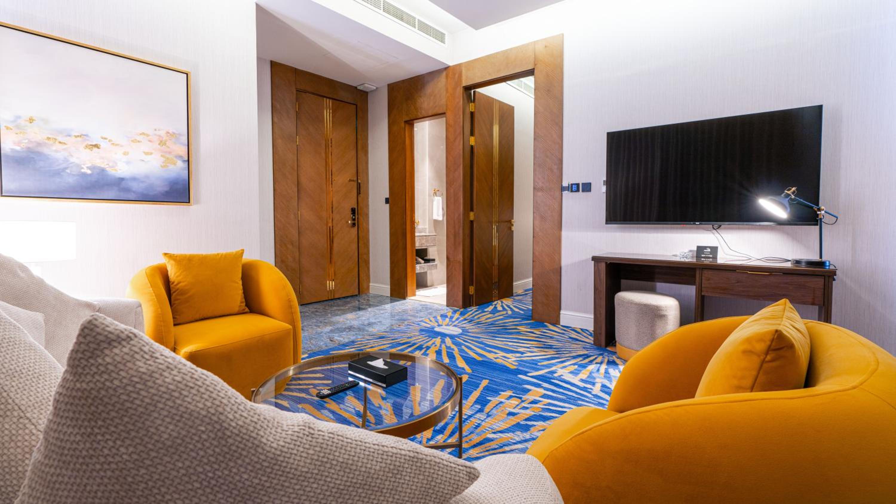 Deluxe Suite