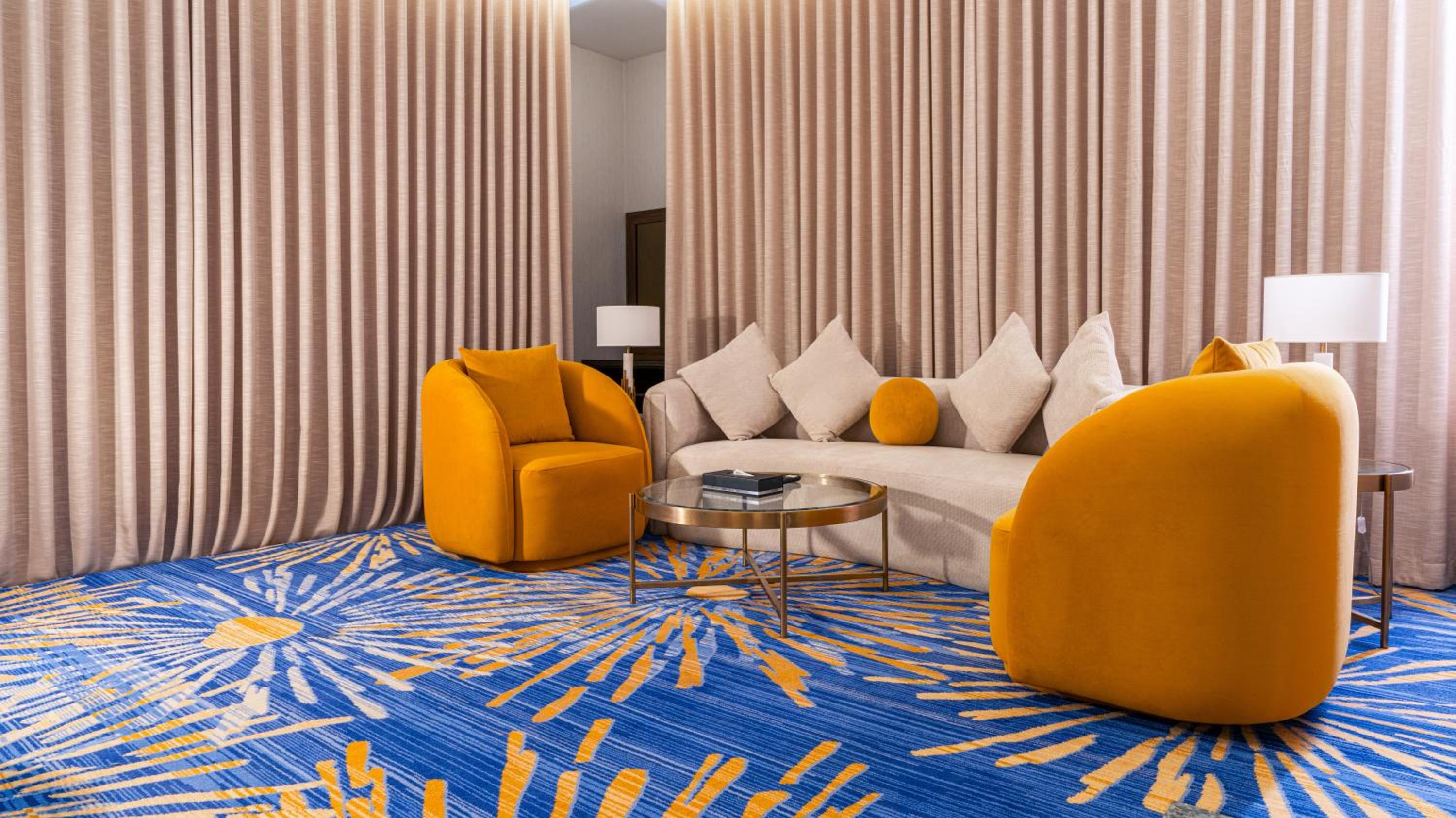 Deluxe Suite