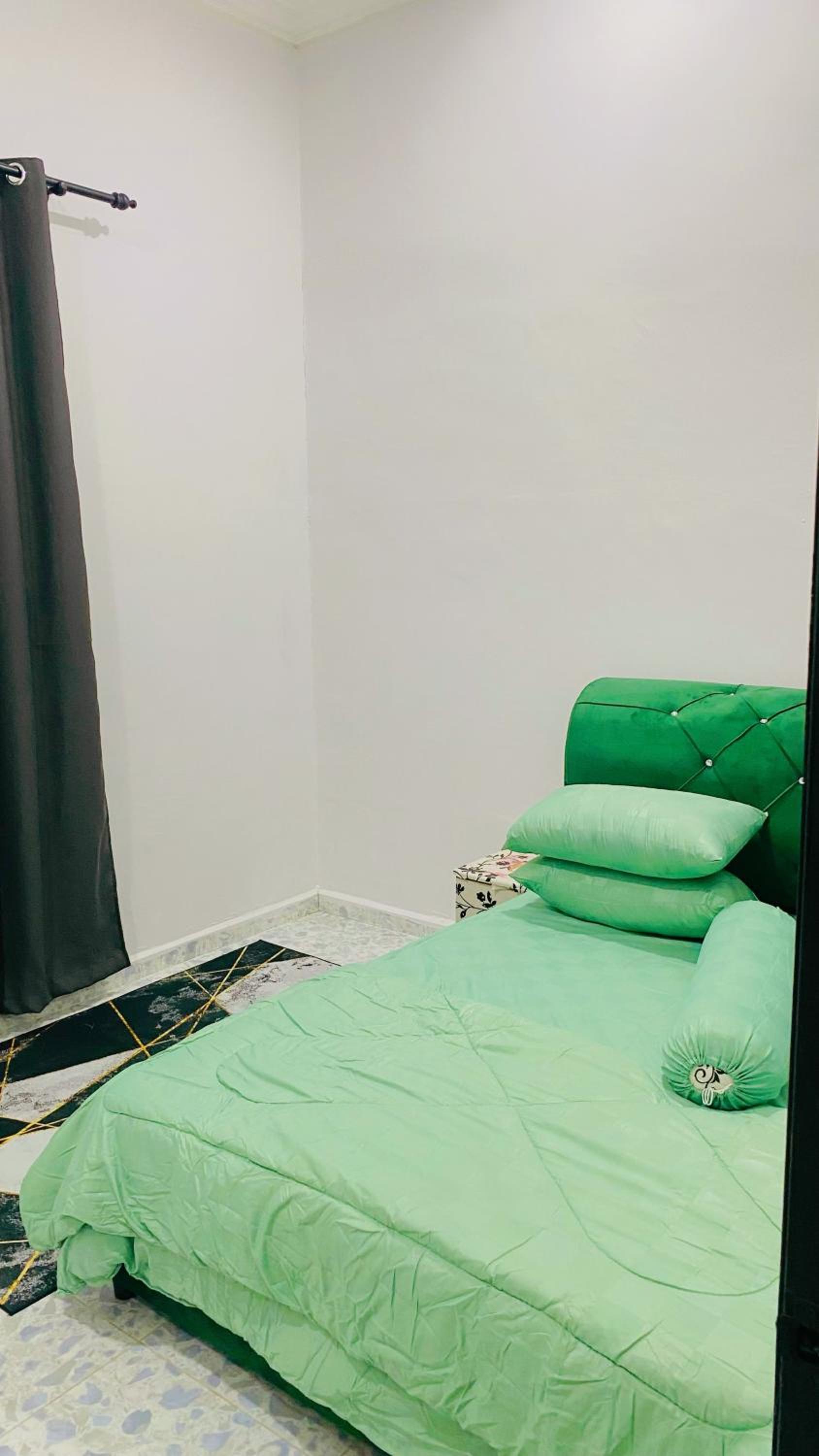 Three-Bedroom House photo 1