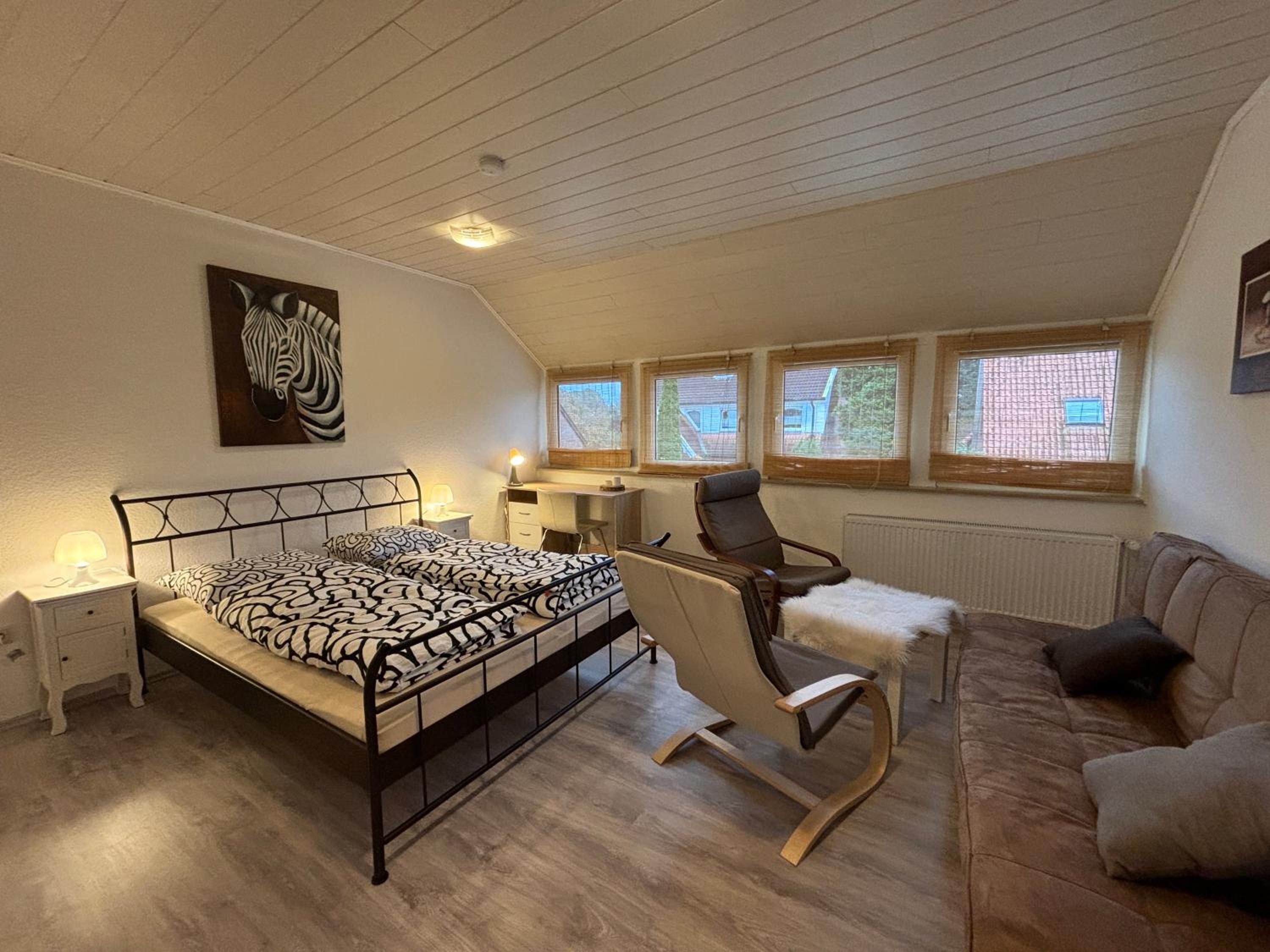 Large Double Room photo 2