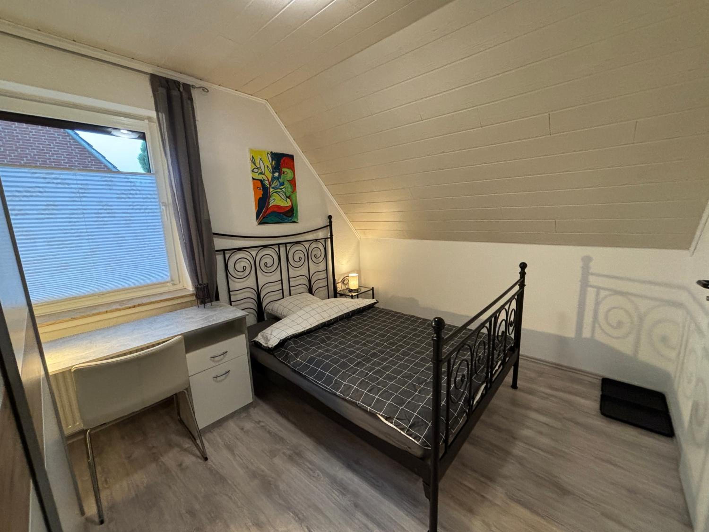 Small Double Room photo 1