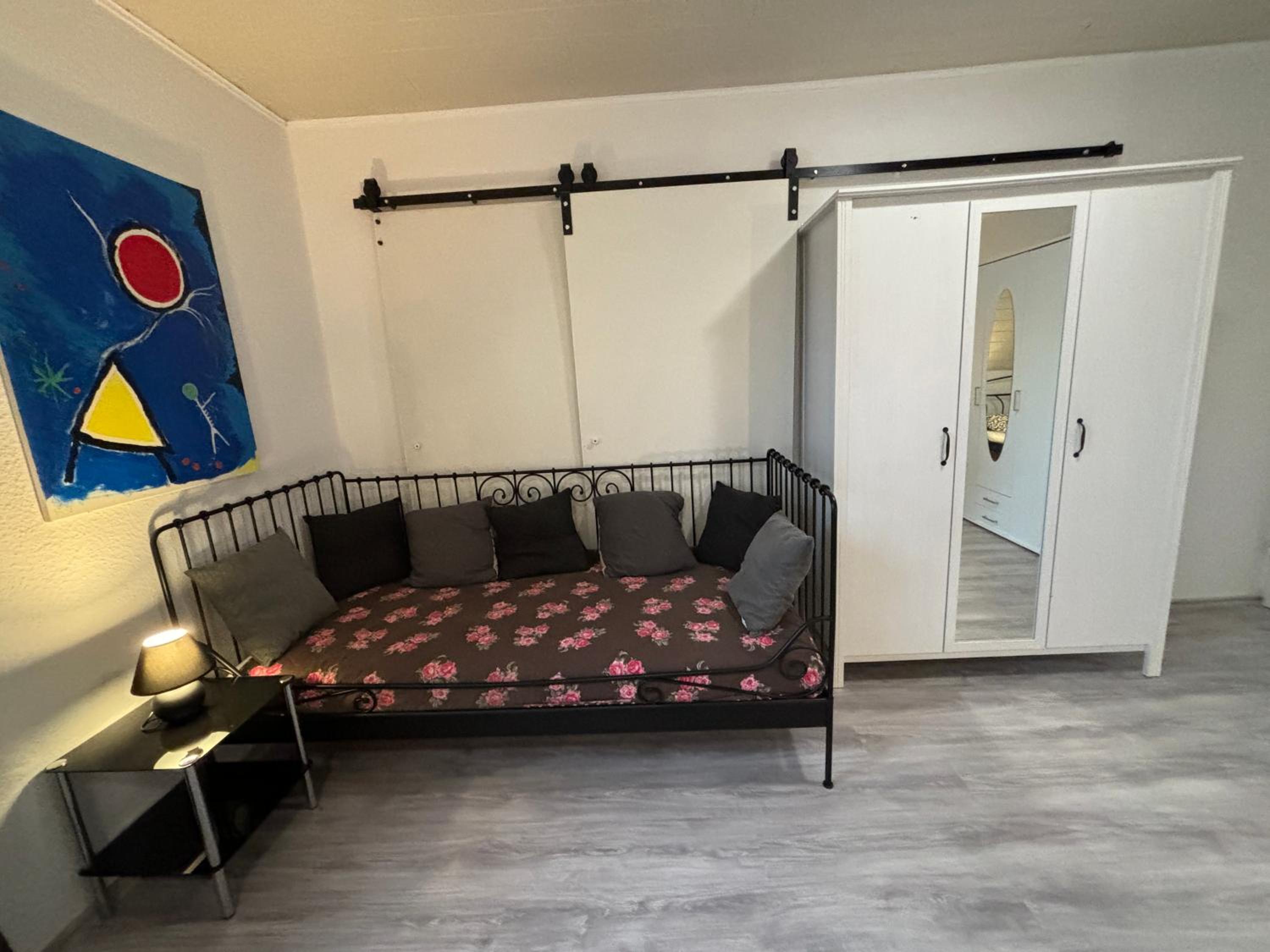 Triple Room with Shared Bathroom photo 2