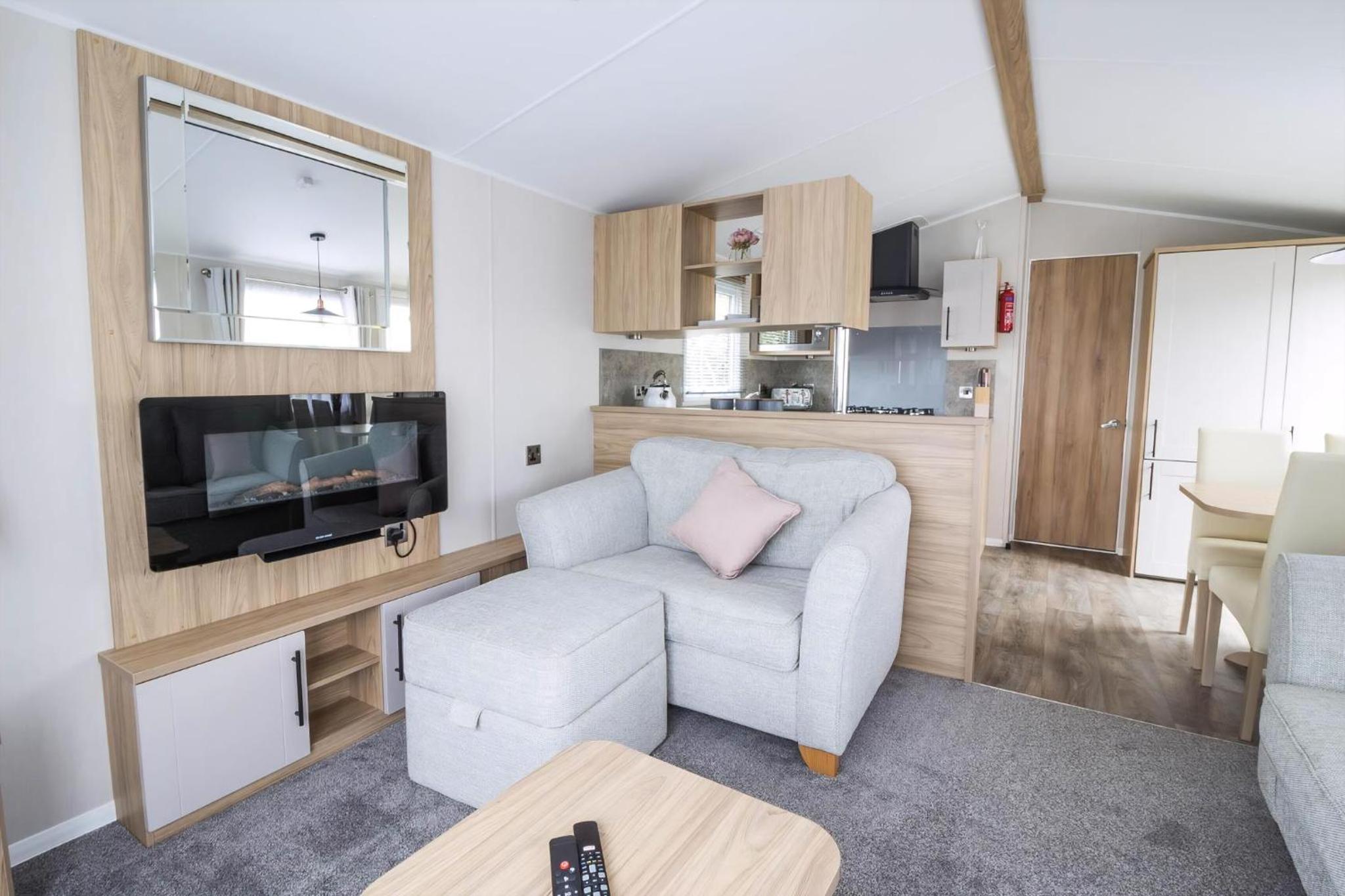 Mobile Home photo 1