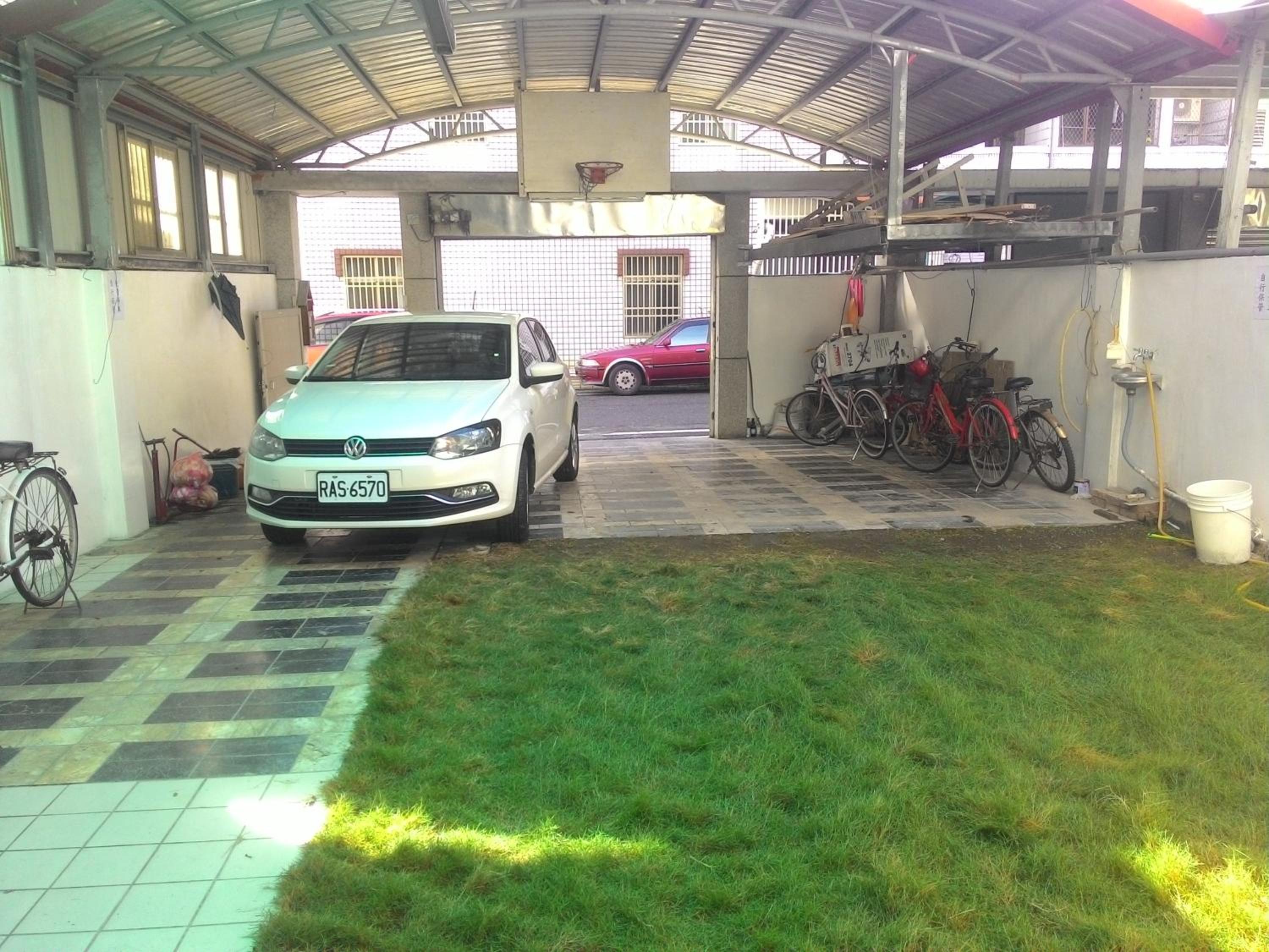 Quadruple Room - Disability Access photo 2