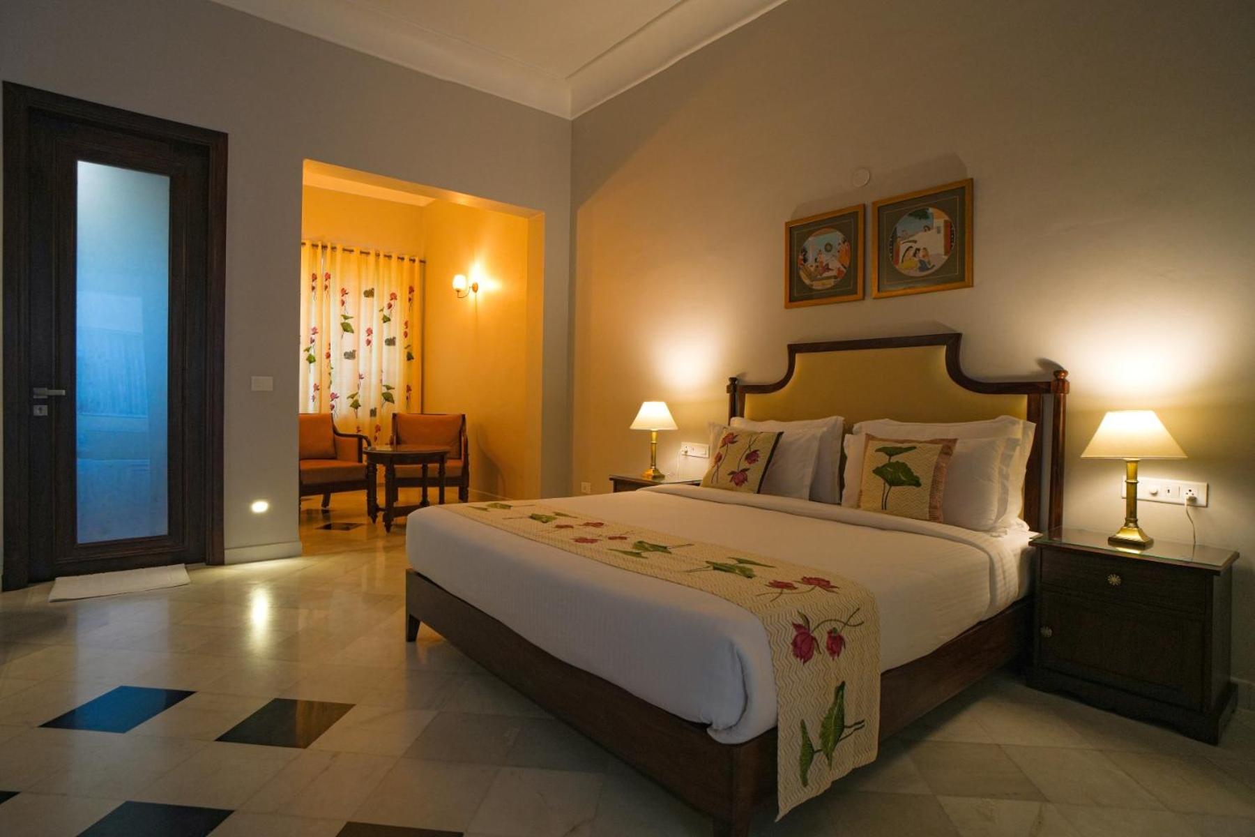 Double Room with Pool View photo 1