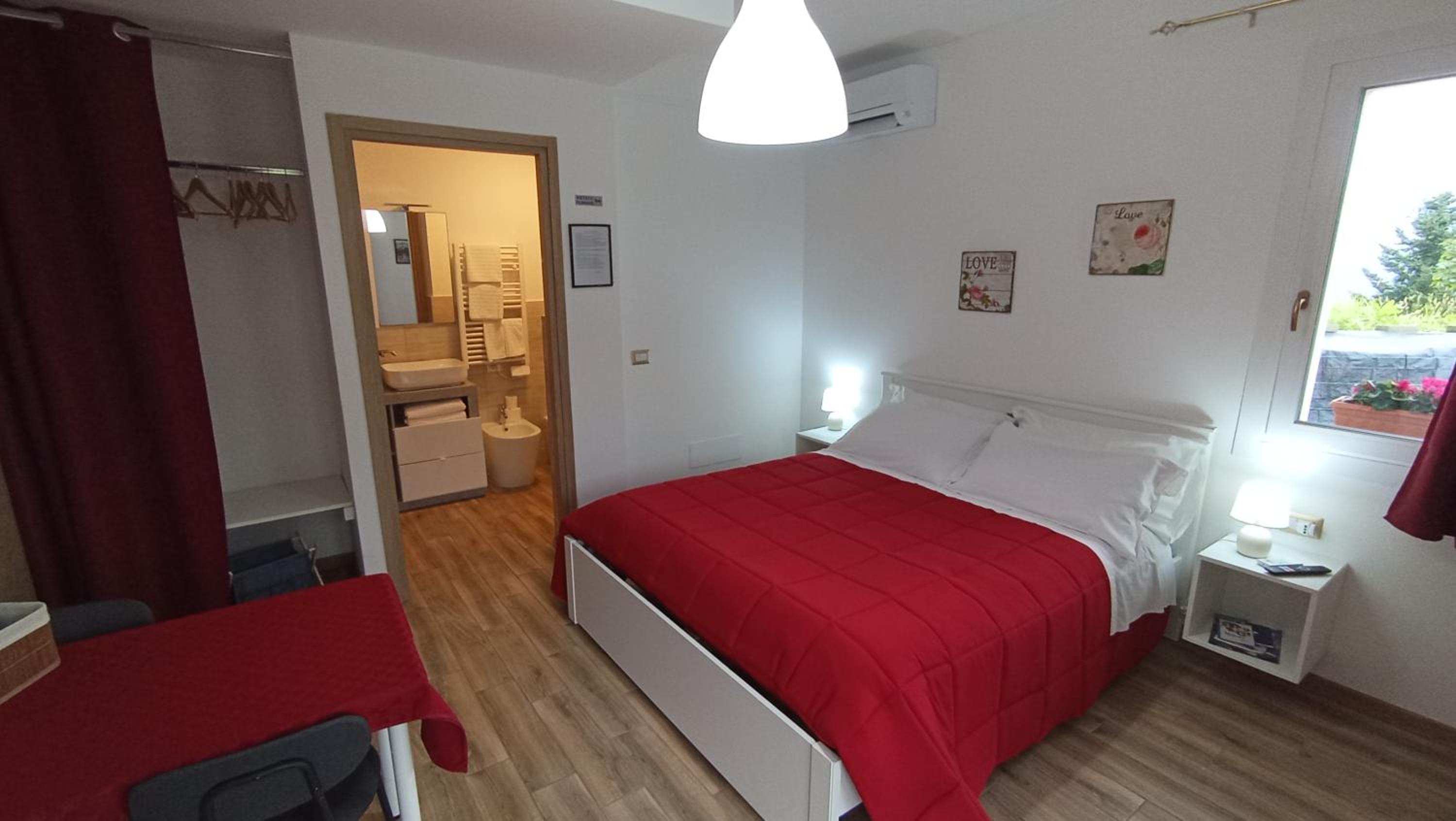 King Room with Lake View photo 3