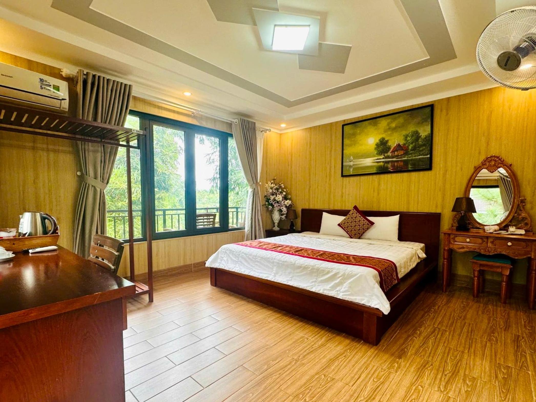Deluxe King Room
