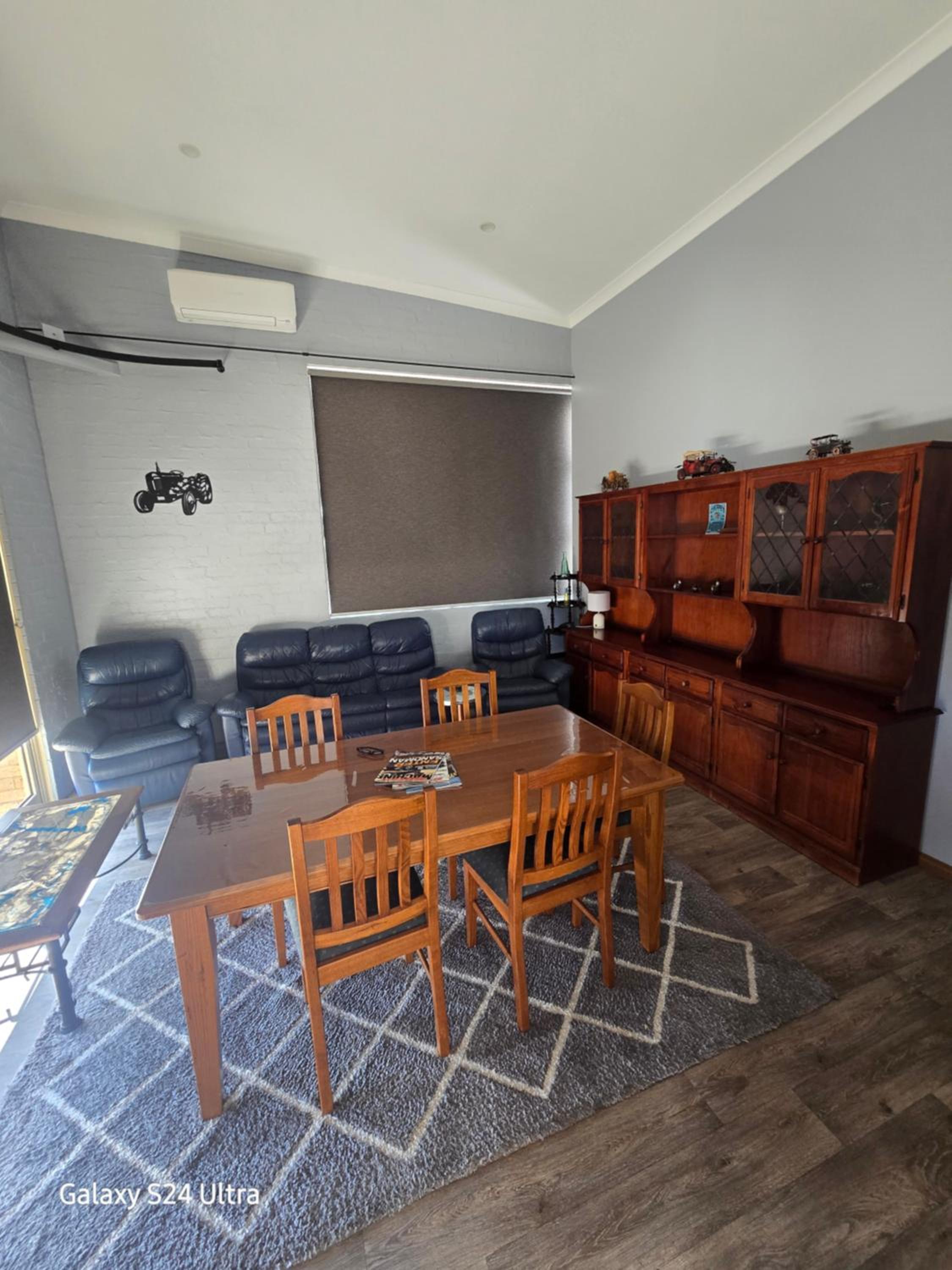 Two-Bedroom House photo 3