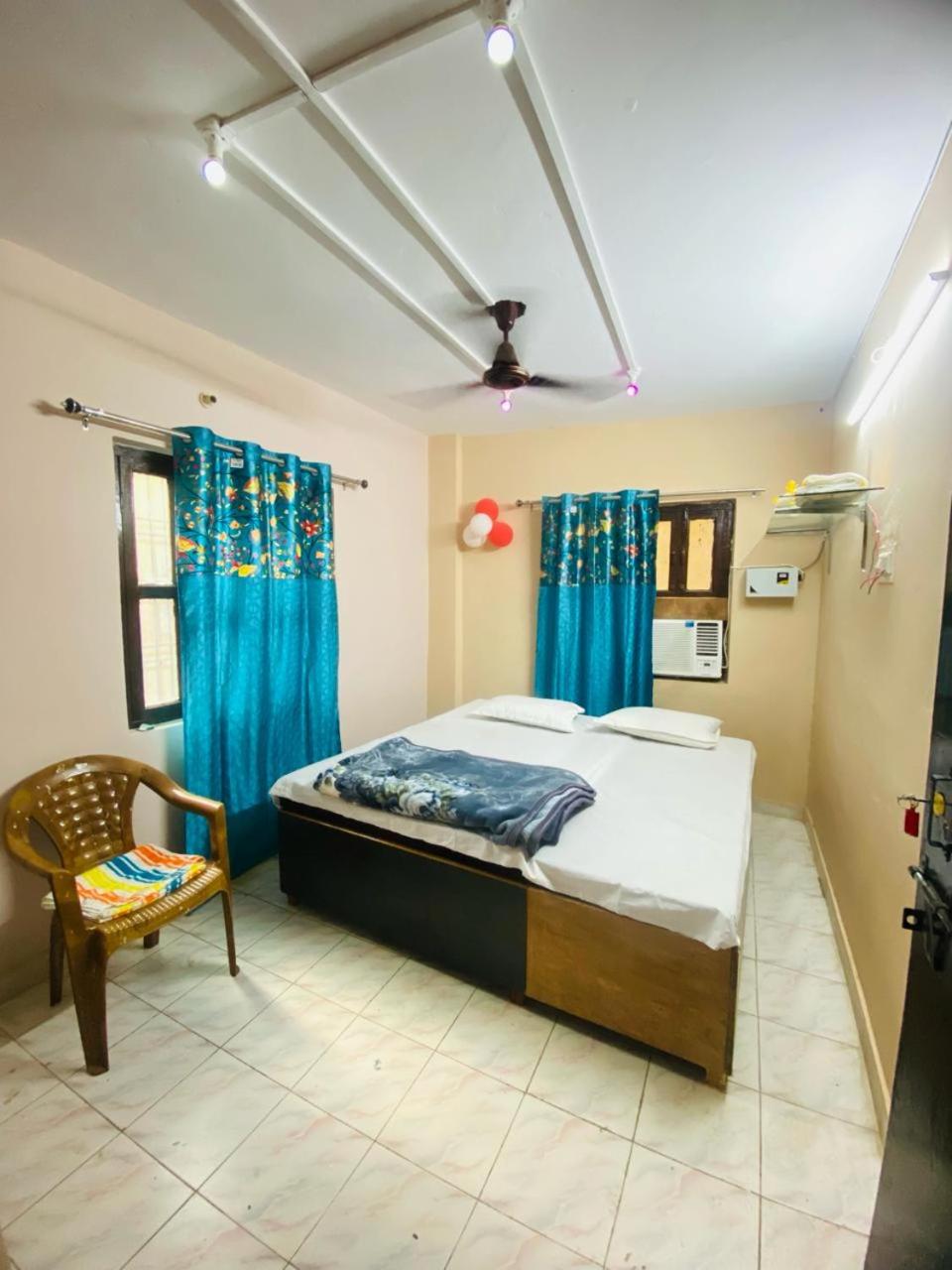 Double Room With Private Bathroom photo 3