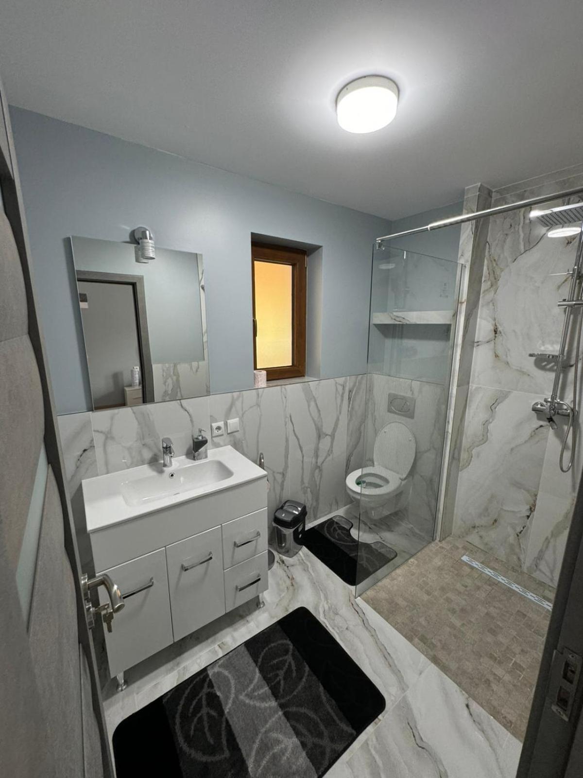 Double Room With Balcony photo 2