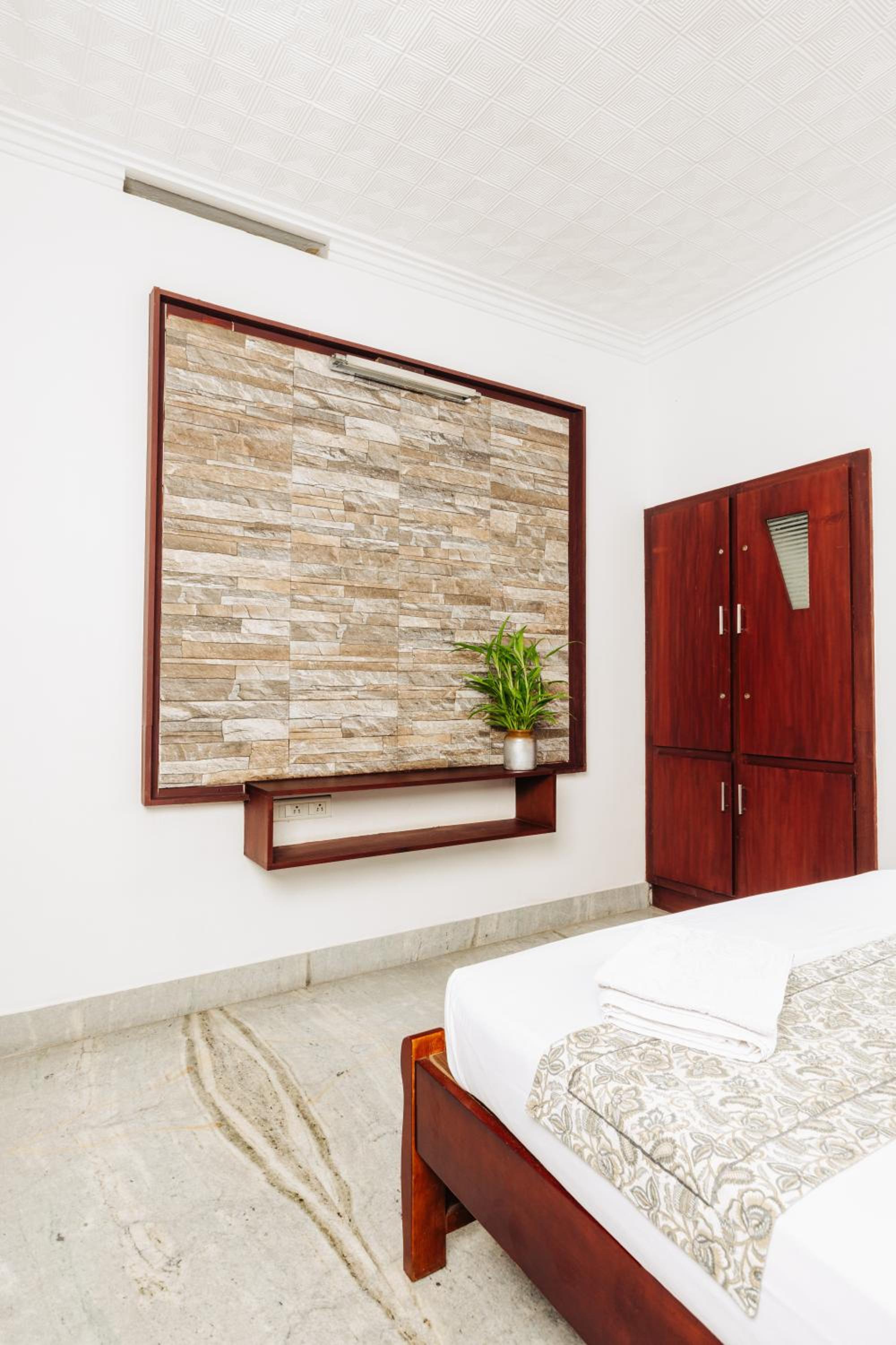Double Room with Private Bathroom photo 3